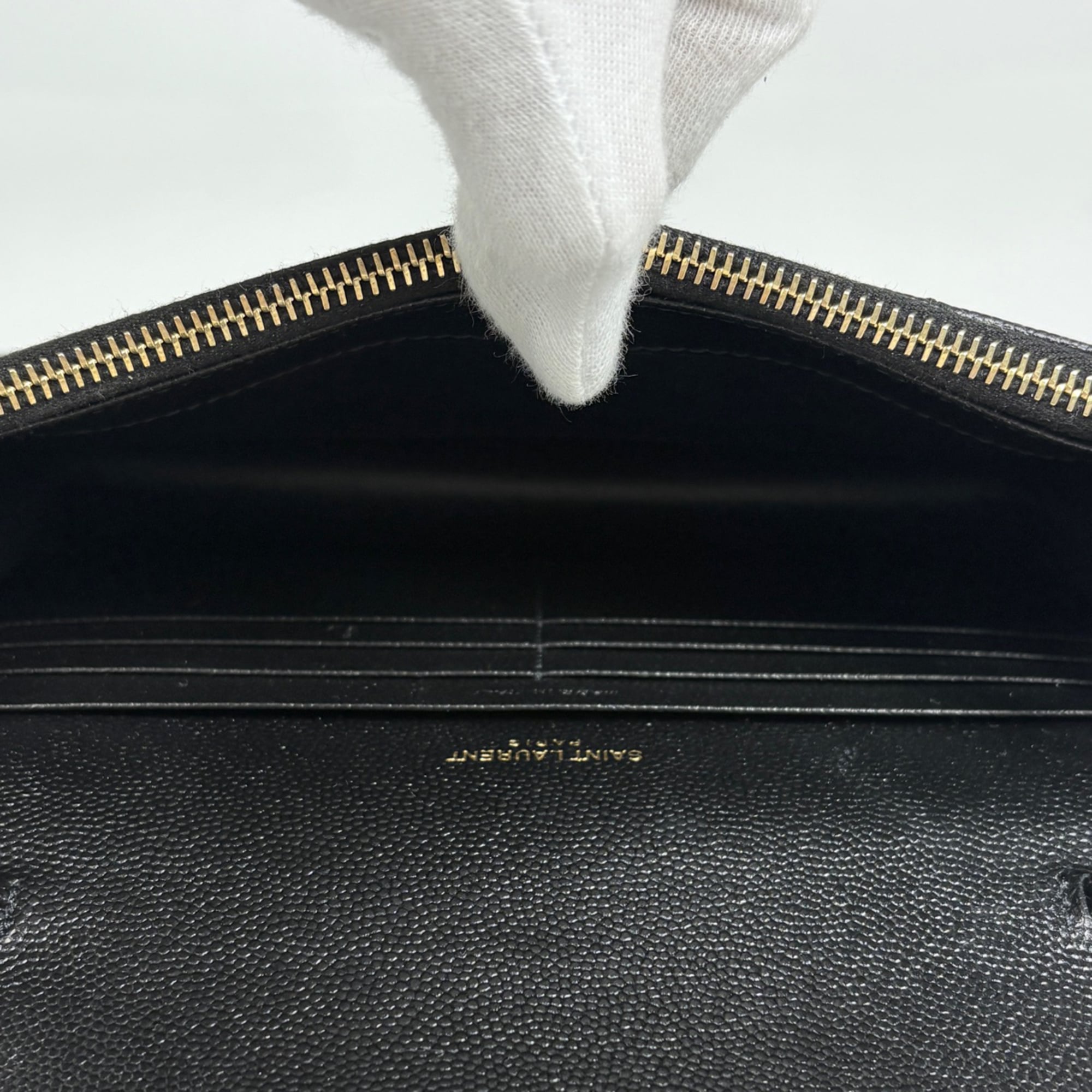 Saint Laurent Black Leather Chain/Shoulder Wallet (Pre-Owned)
