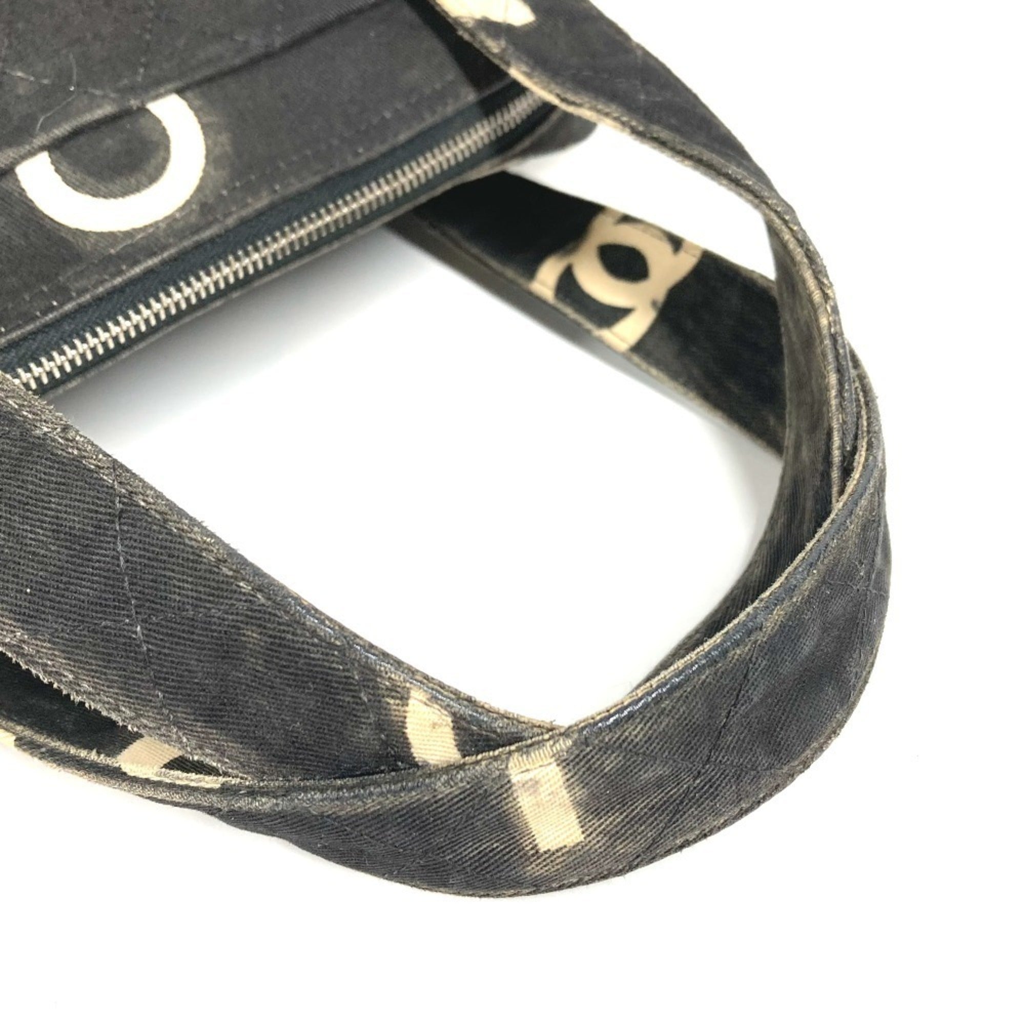 Chanel Black White Canvas Handbag Tote Bag (Pre-Owned)