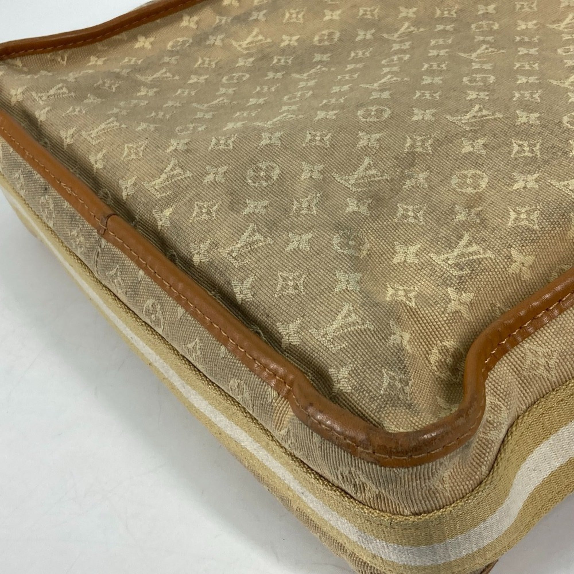 Louis Vuitton Beige Galle Monogram Monogram Mini Shoulder Bag (Pre-Owned)