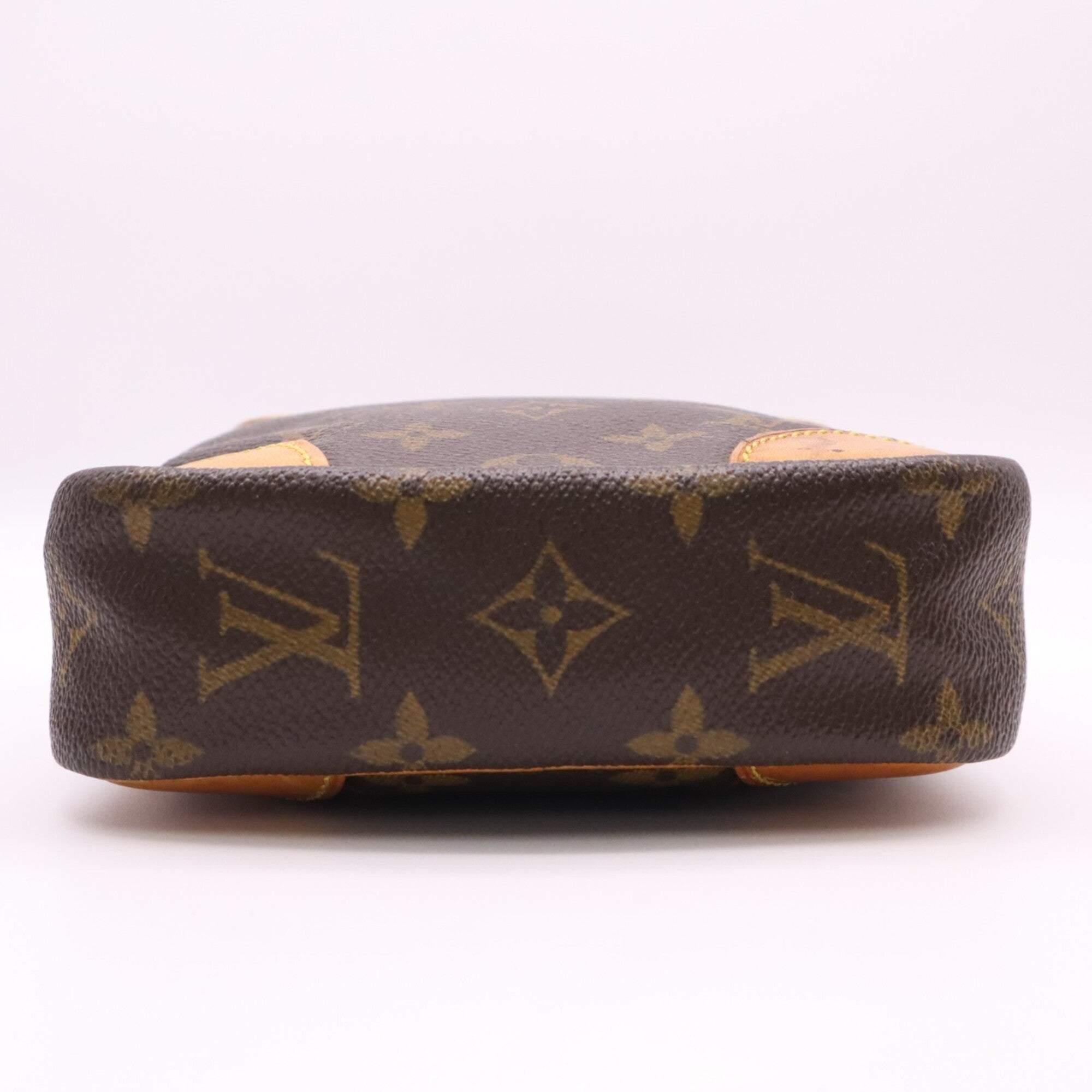Louis Vuitton Beige Brown Coated Canvas Leather Shoulder Bag (Pre-Owned)