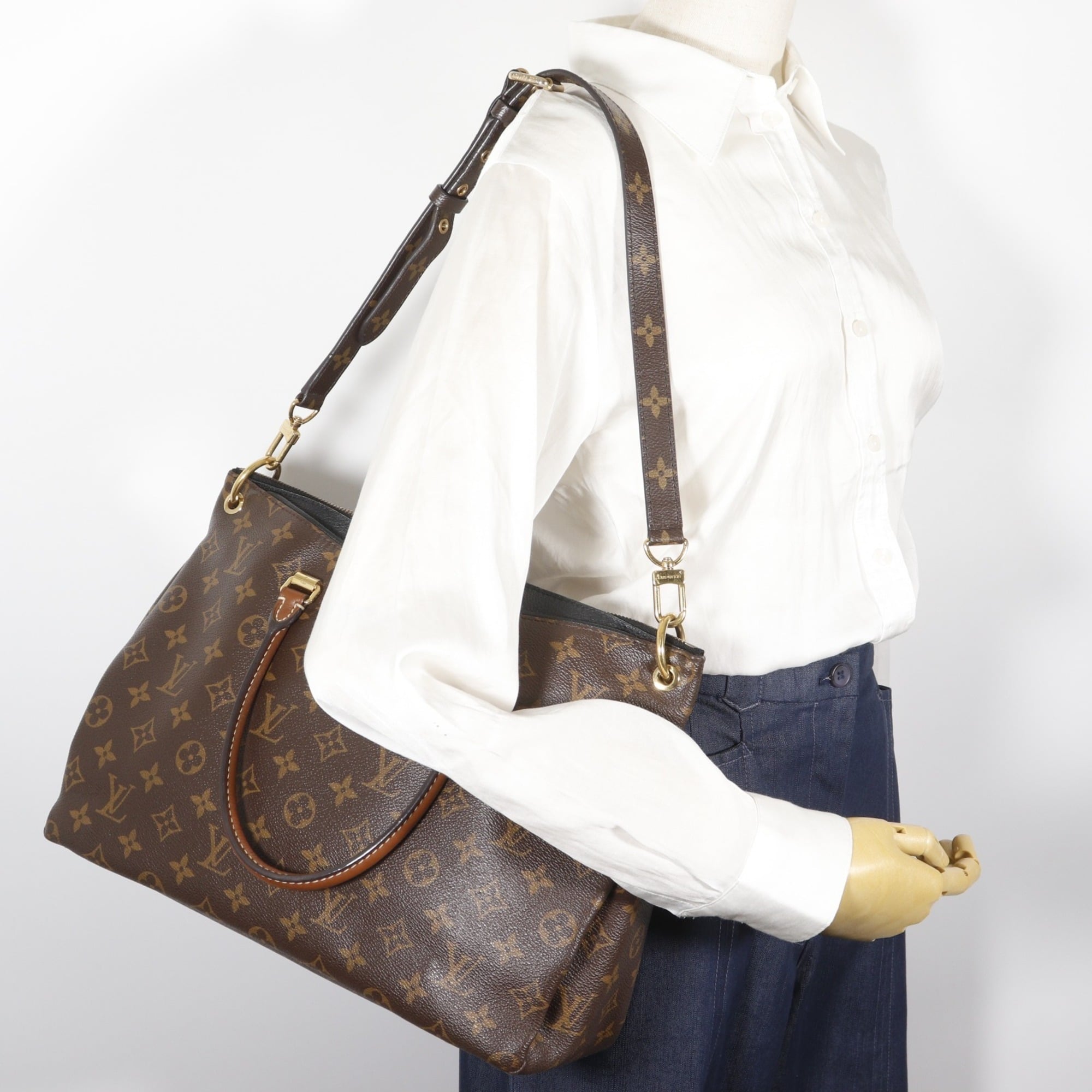 Louis Vuitton Black Brown Monogram Noir Monogram Handbag (Pre-Owned)
