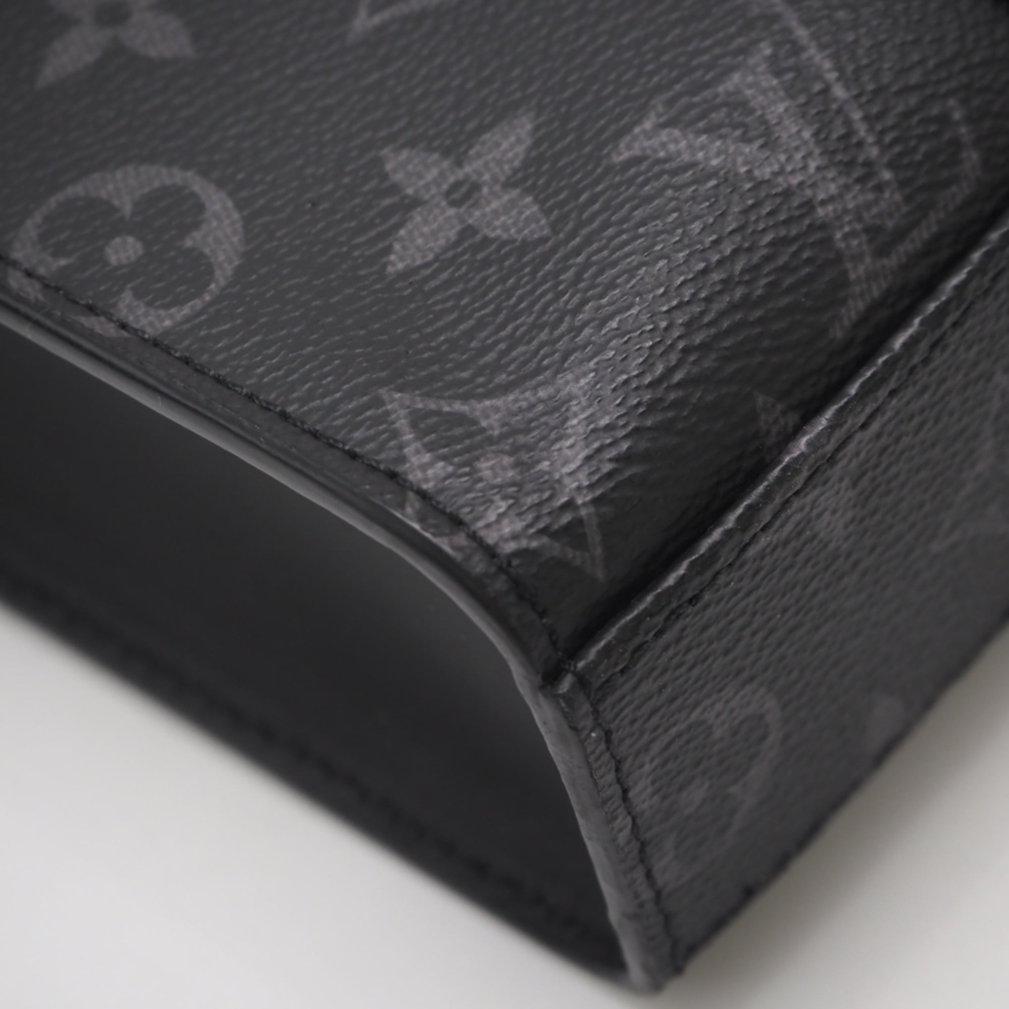 Louis Vuitton Black Gray Monogram Eclipse Monogram Eclipse Handbag (Pre-Owned)