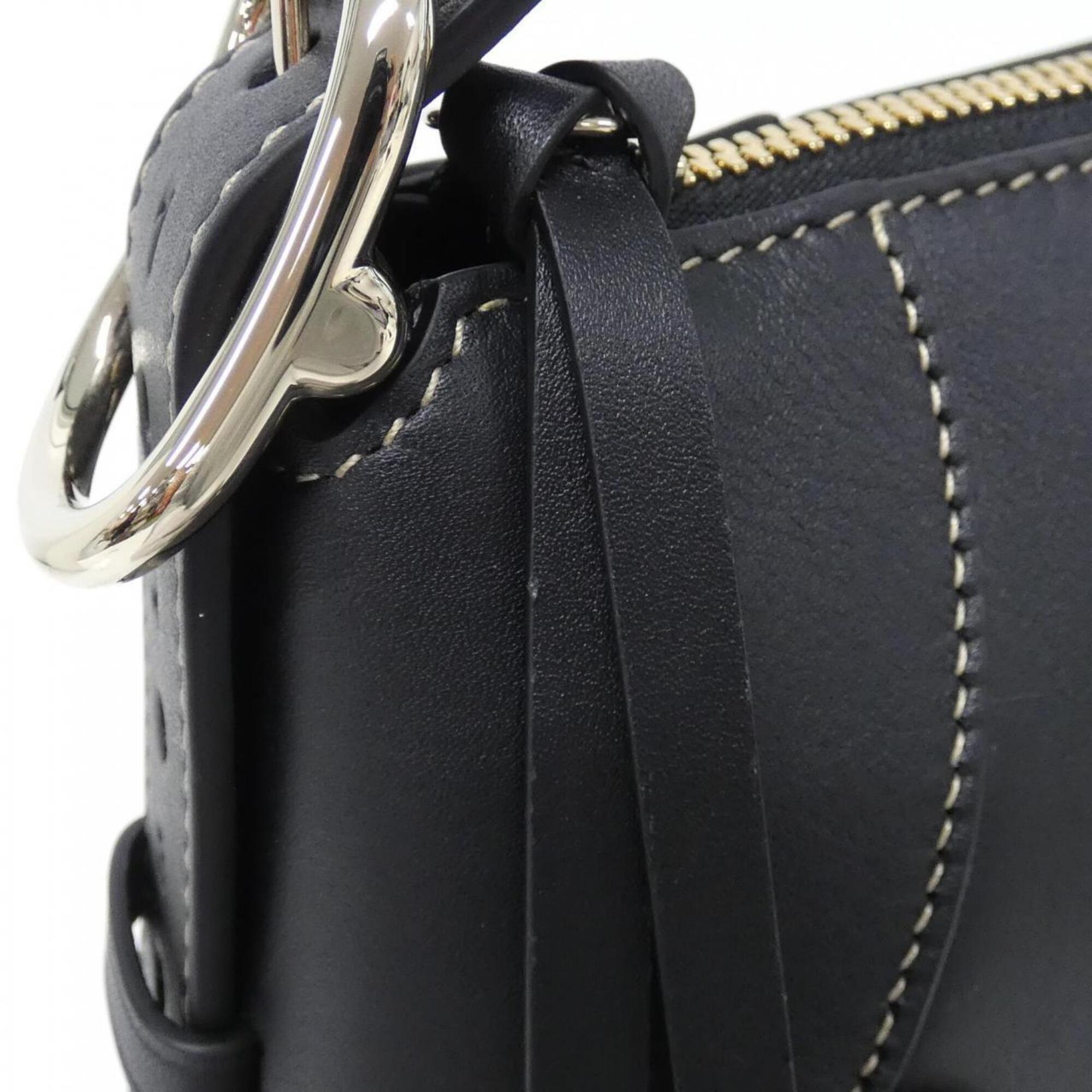 Gucci Black Leather Shoulder Bag (Pre-Owned)