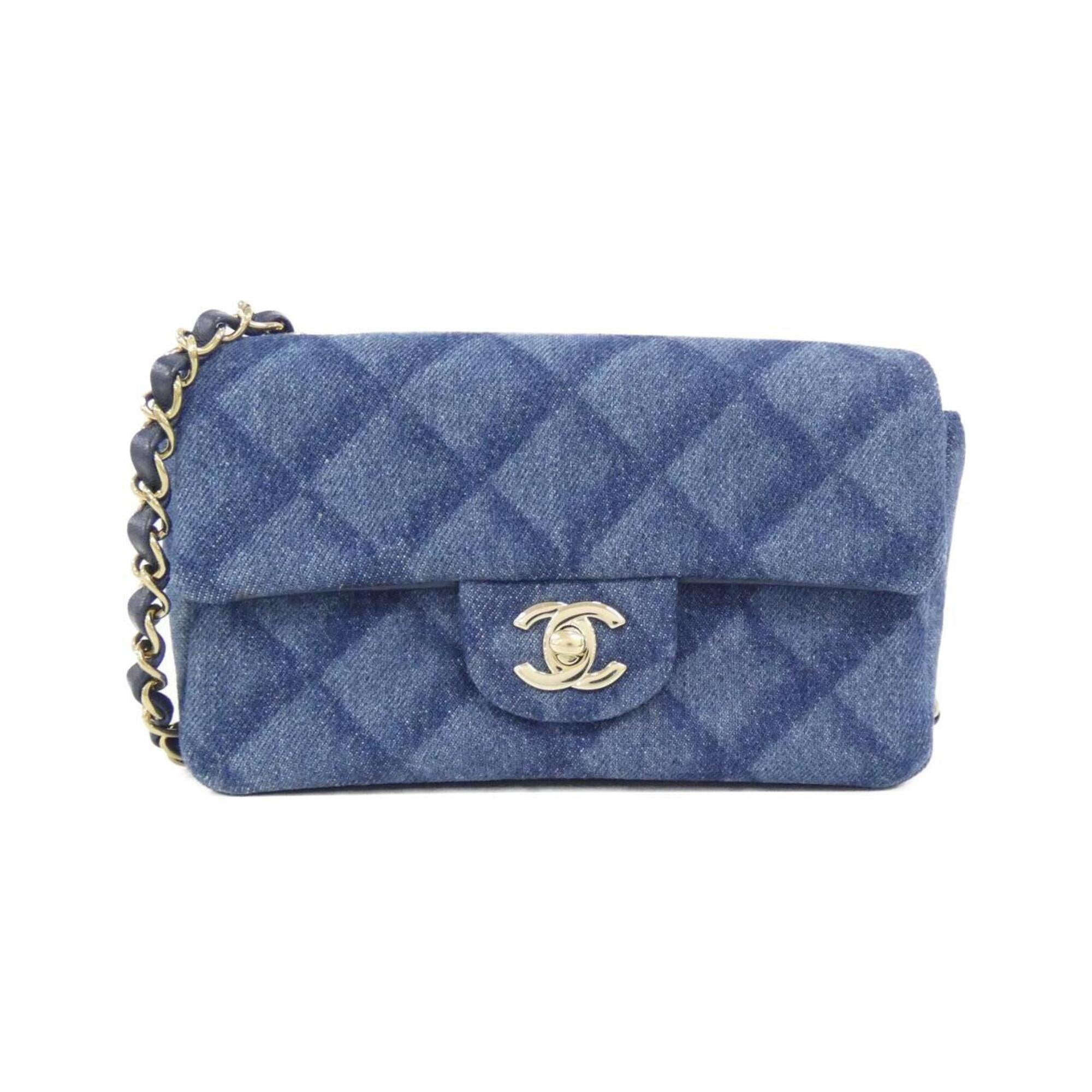 Chanel Blue Denim Shoulder Bag (Pre-Owned)
