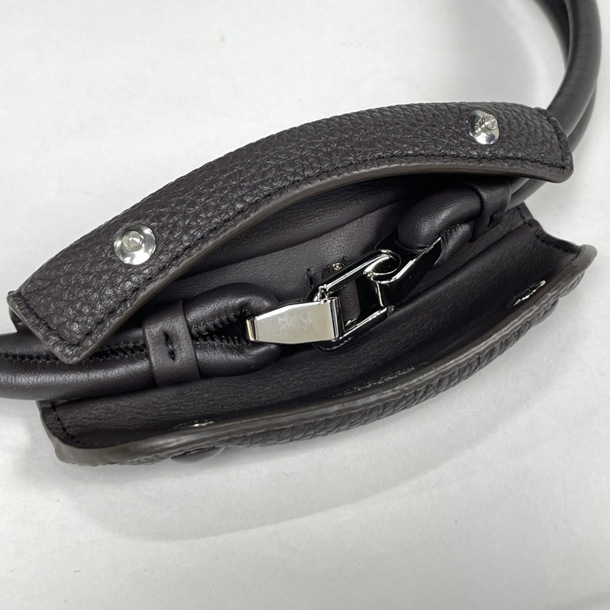 Loewe Dark Brown Leather Handbag (Pre-Owned)