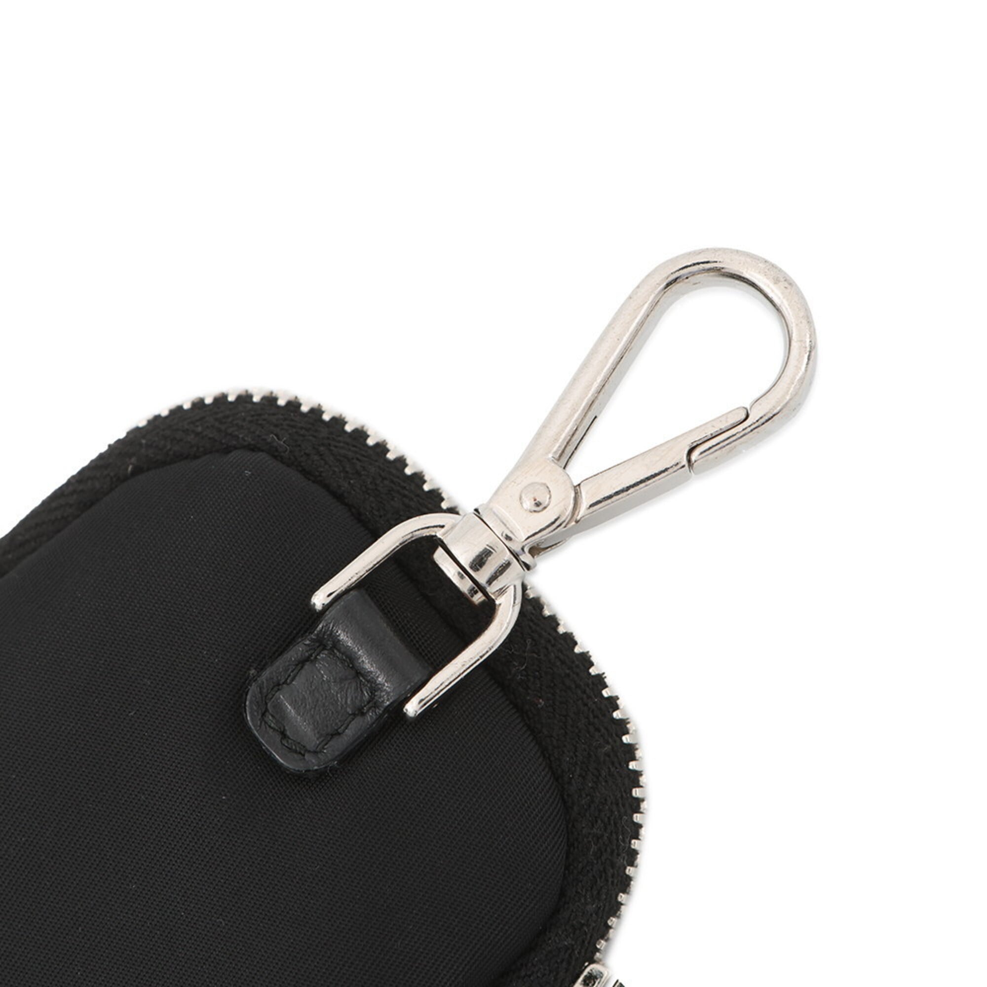 Prada Black Nylon Handbag (Pre-Owned)