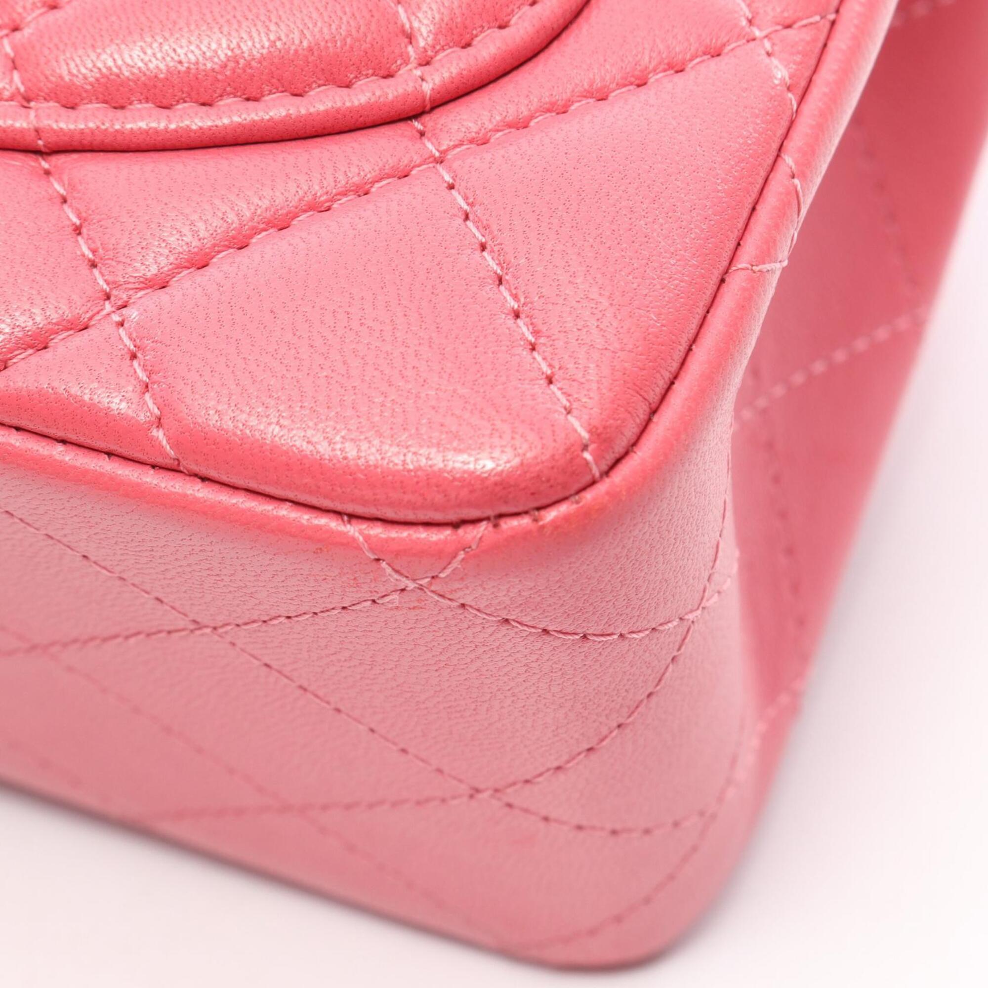 Chanel Pink Leather Handbag Shoulder Bag (Pre-Owned)
