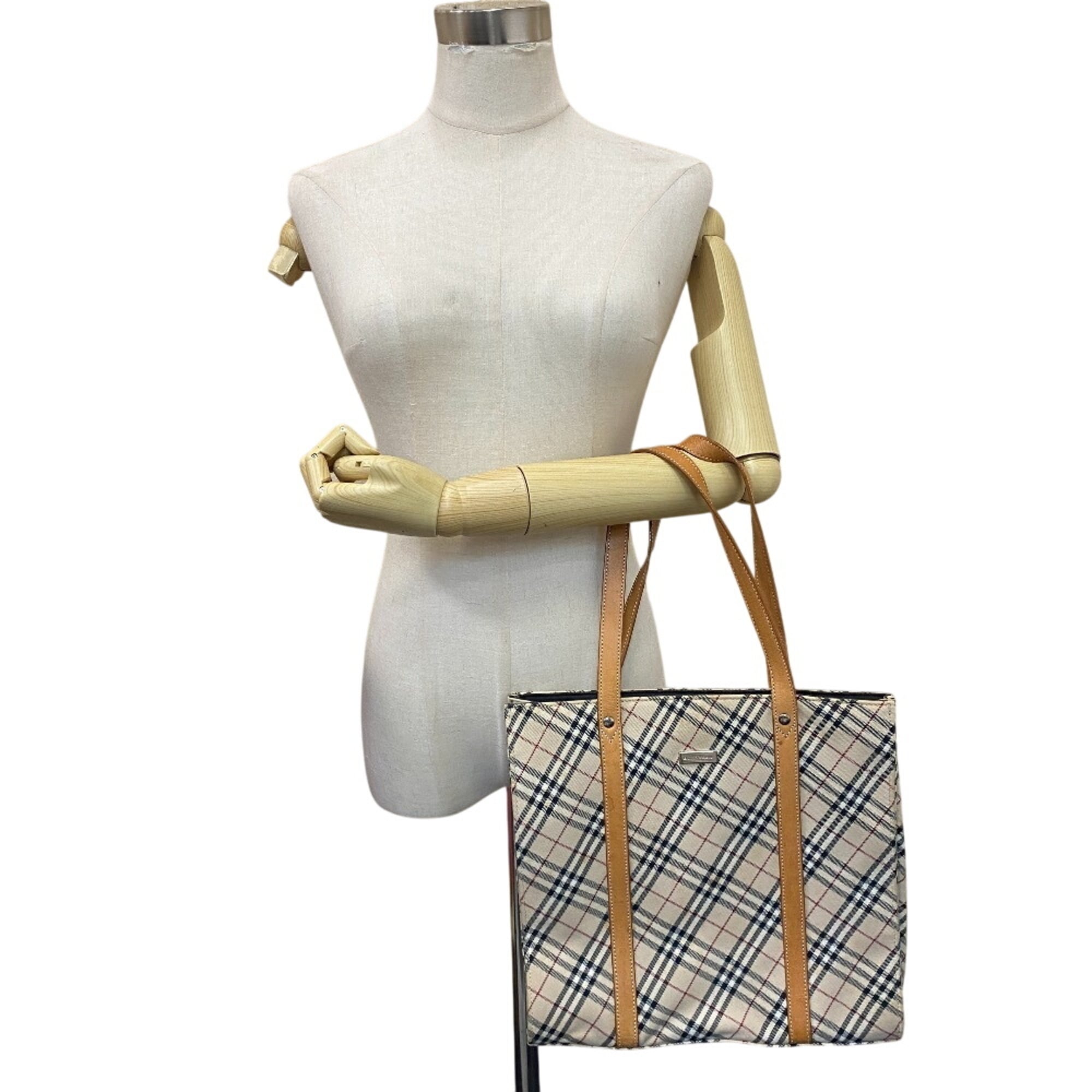 Burberry Beige Canvas Tote Bag (Pre-Owned)