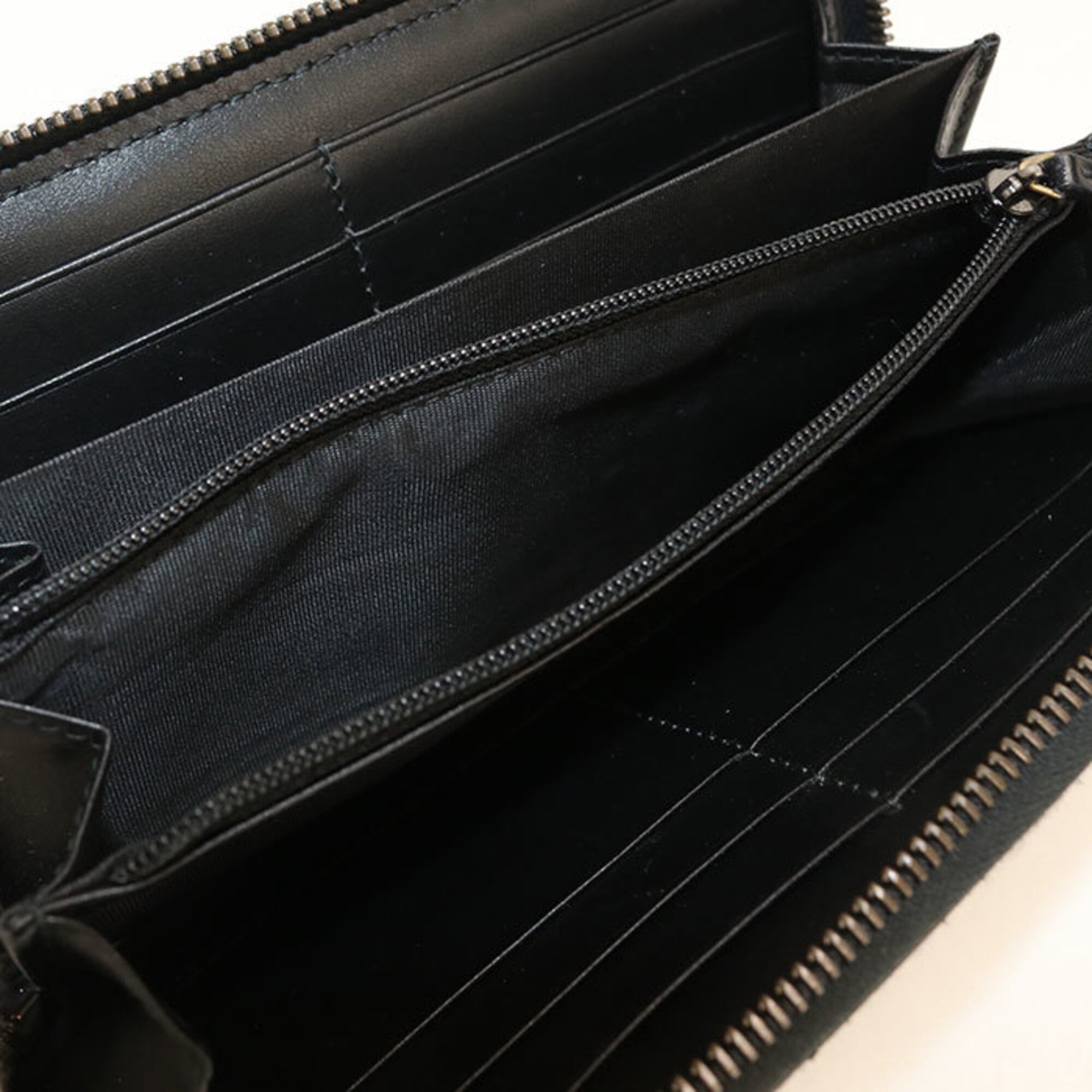 Gucci Black Leather Long Wallet (Bi-Fold) (Pre-Owned)