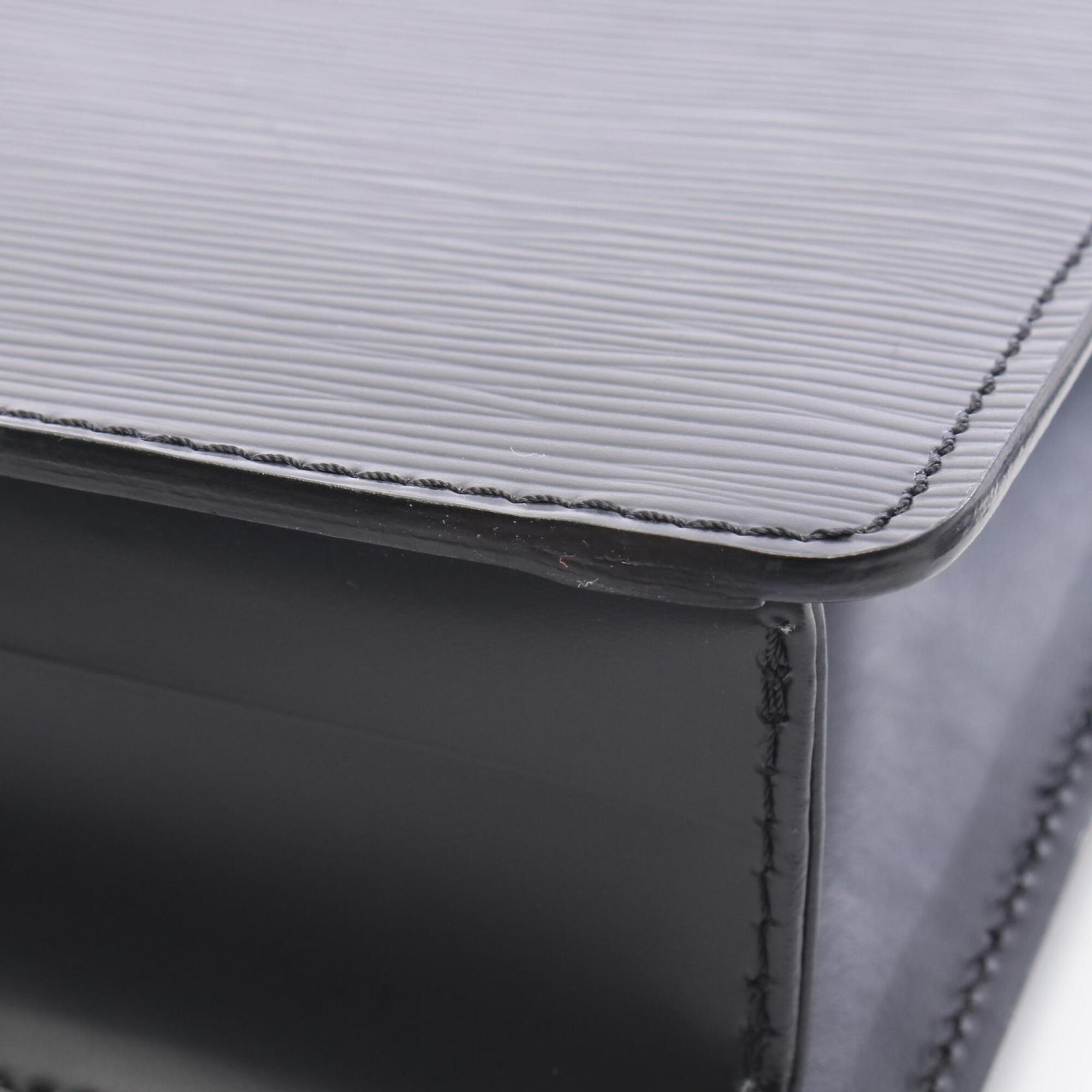 Louis Vuitton Black Leather Clutch Bag Handbag Pochette (Pre-Owned)