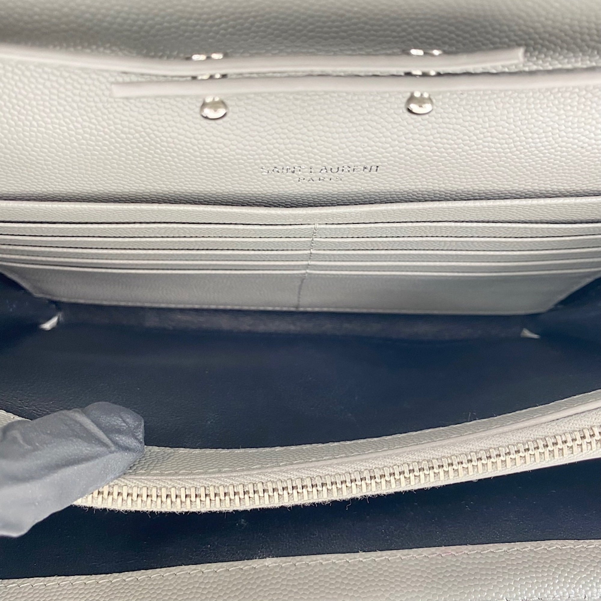 Yves Saint Laurent Gray Shoulder Bag (Pre-Owned)