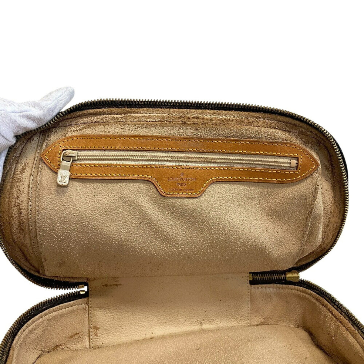 Louis Vuitton Brown Monogram Monogram Leather Pouch Wash Bag (Pre-Owned)