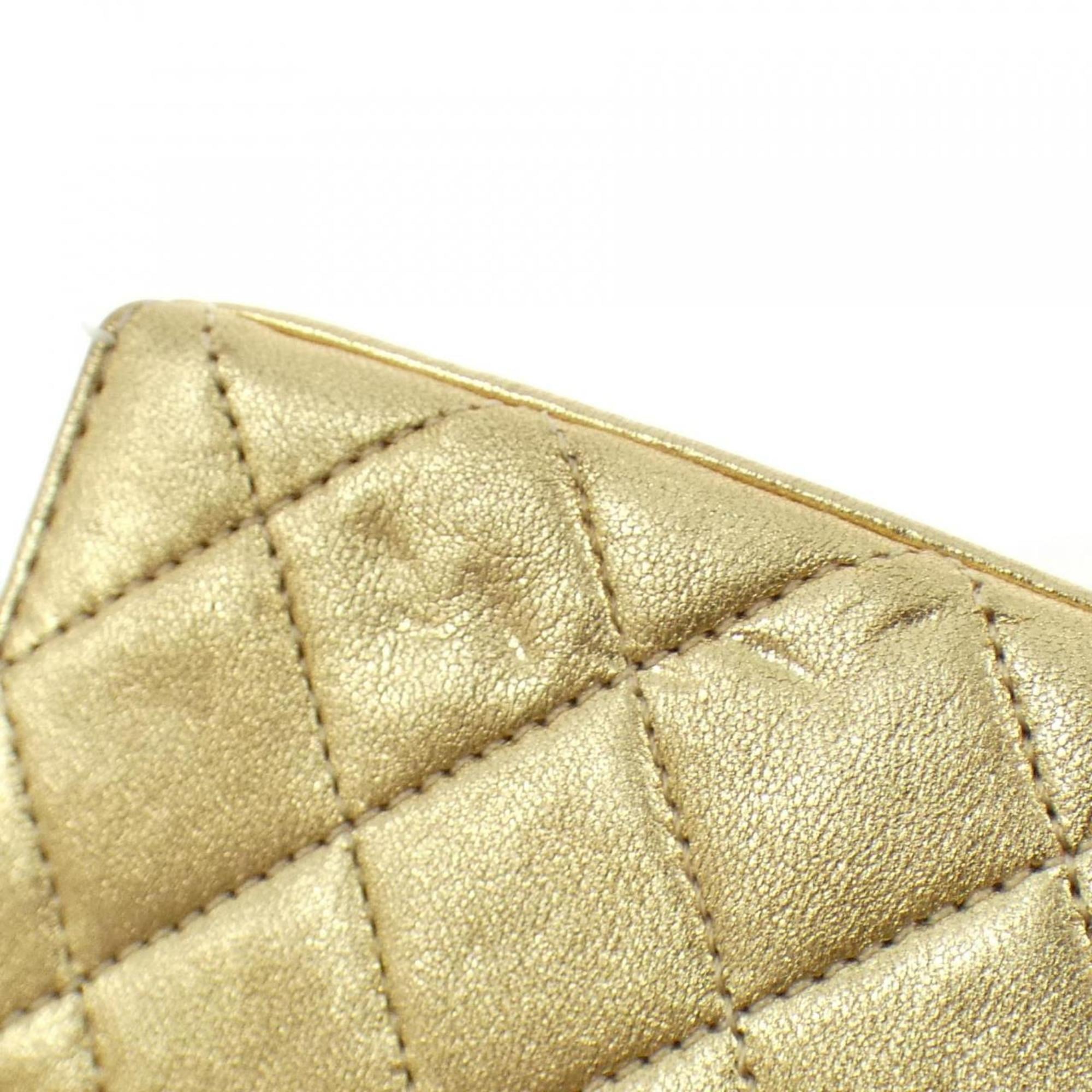 Chanel Gold Shoulder Bag (Pre-Owned)