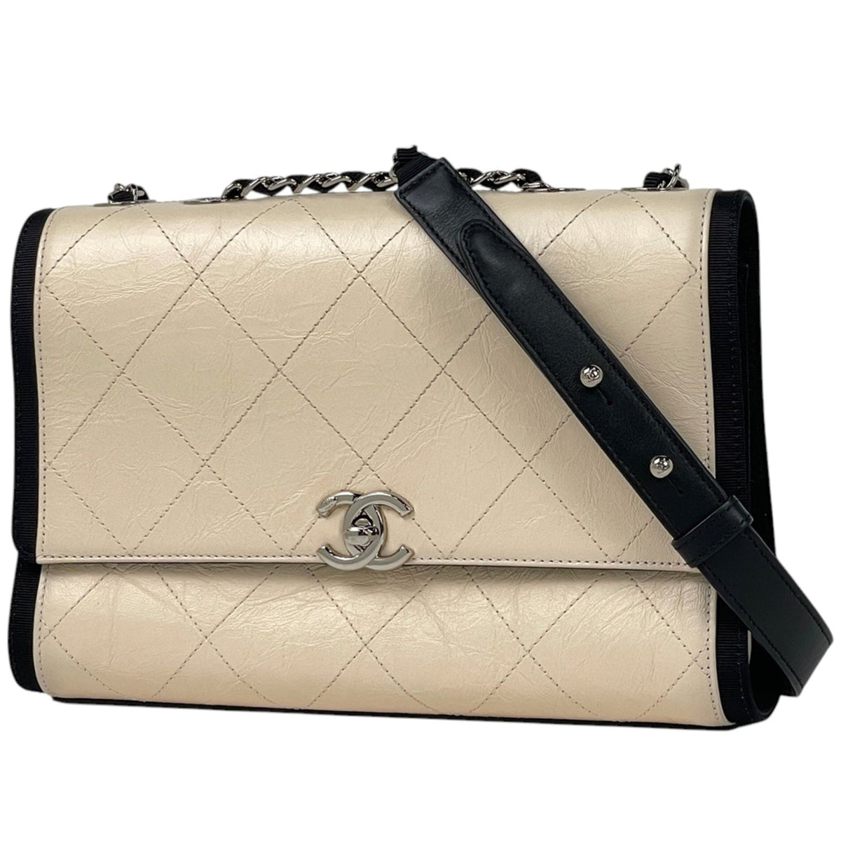 Chanel Matelasse Beige Black Leather Shoulder Bag (Pre-Owned)