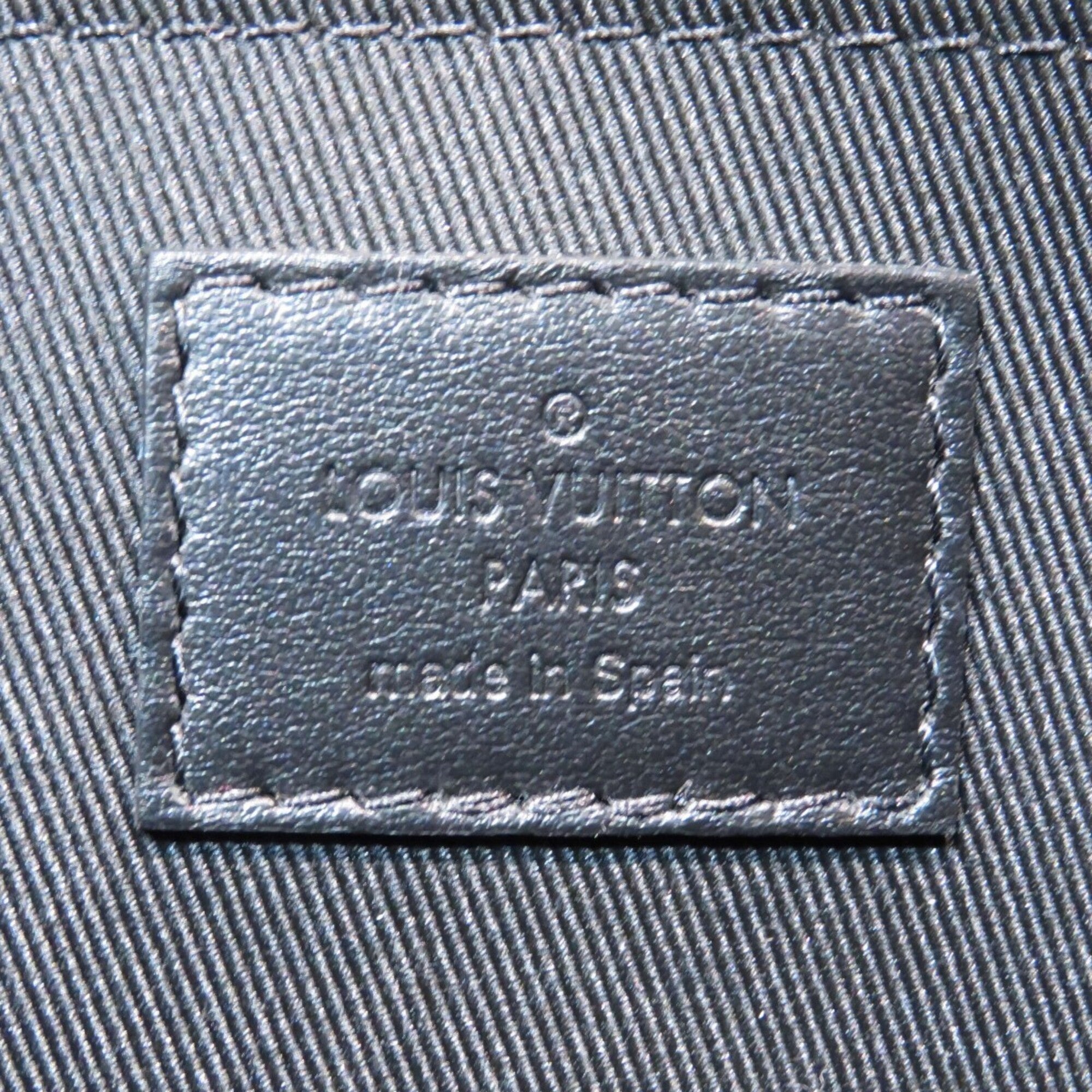 Louis Vuitton Black Monogram Eclipse Clutch Bag (Pre-Owned)