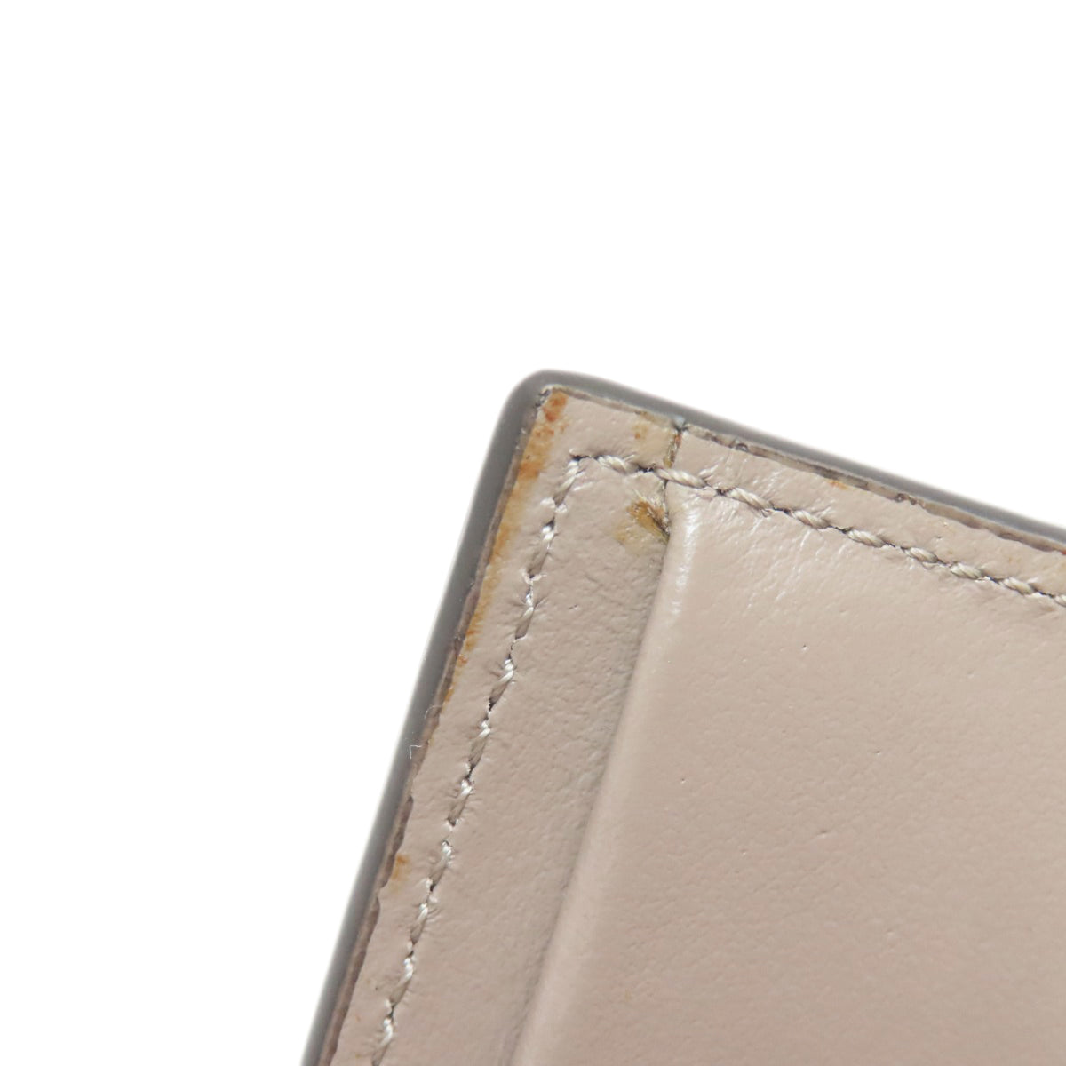 Fendi Beige Leather Wallet (Bi-Fold) (Pre-Owned)