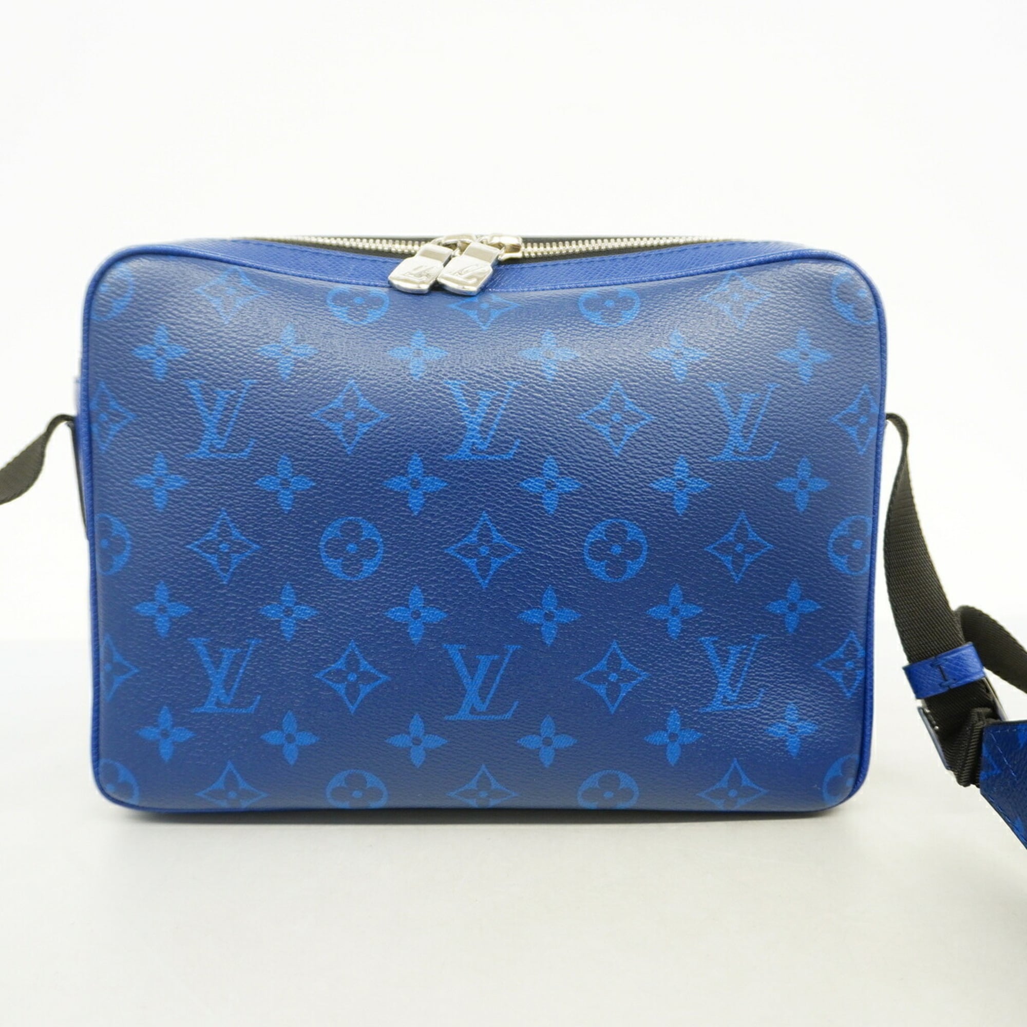 Louis Vuitton Cobalt Shoulder Bag (Pre-Owned)