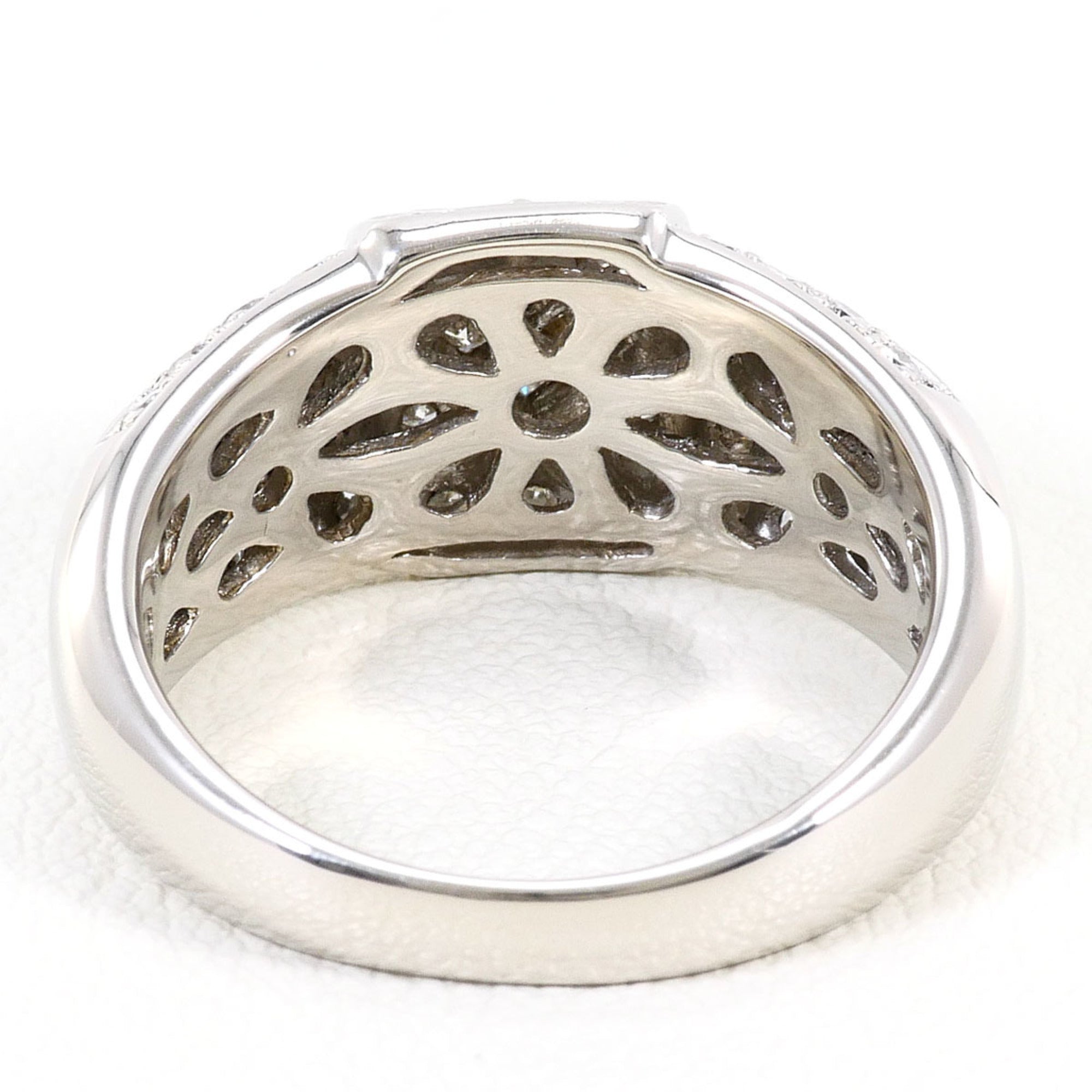 Unbranded Platinum Platinum 900 Band Ring (Pre-Owned)