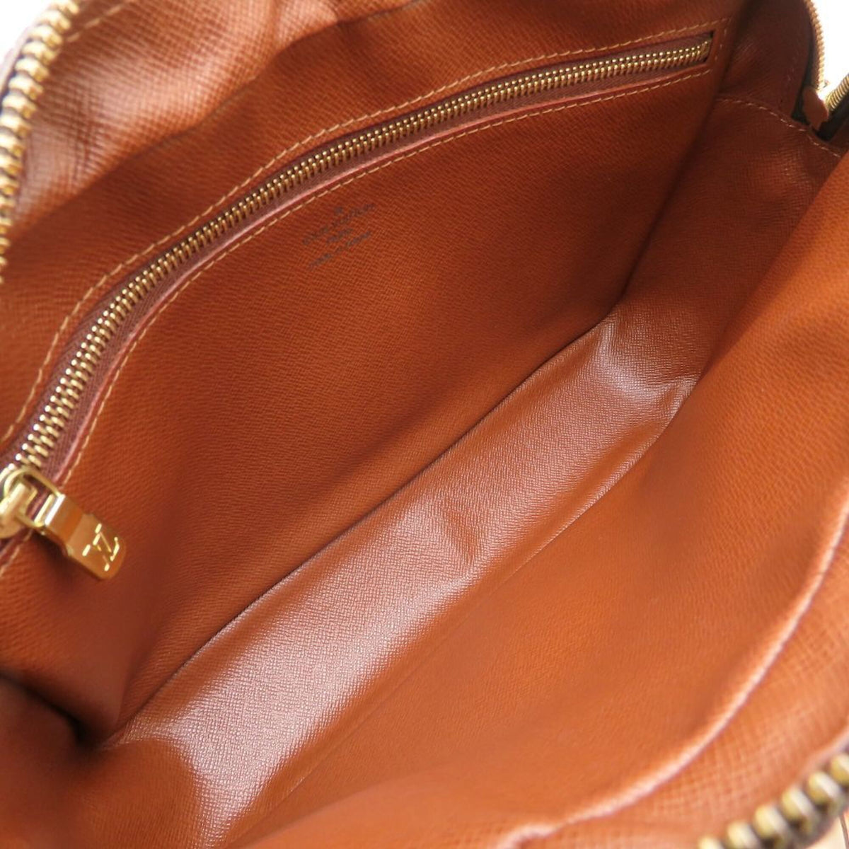 Louis Vuitton Brown Monogram Monogram Shoulder Bag (Pre-Owned)