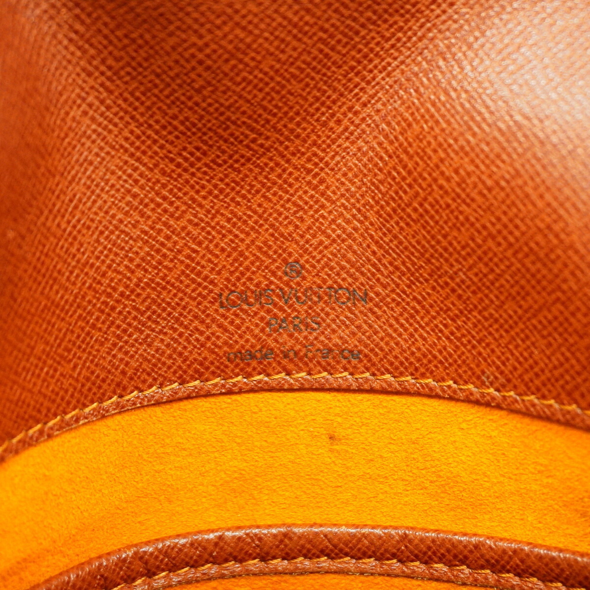 Louis Vuitton Brown Shoulder Bag (Pre-Owned)