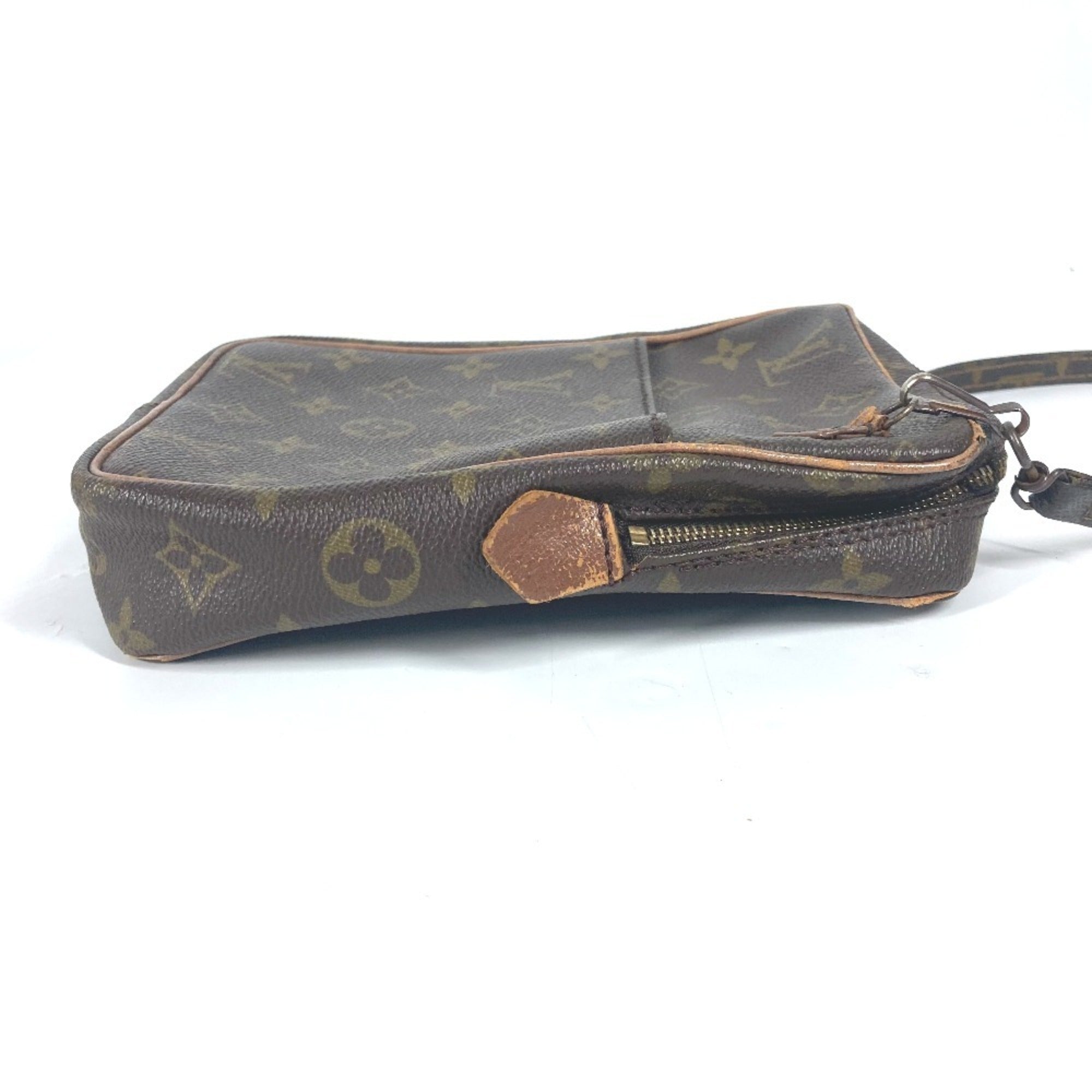 Louis Vuitton Brown Monogram Pochette Shoulder Bag (Pre-Owned)