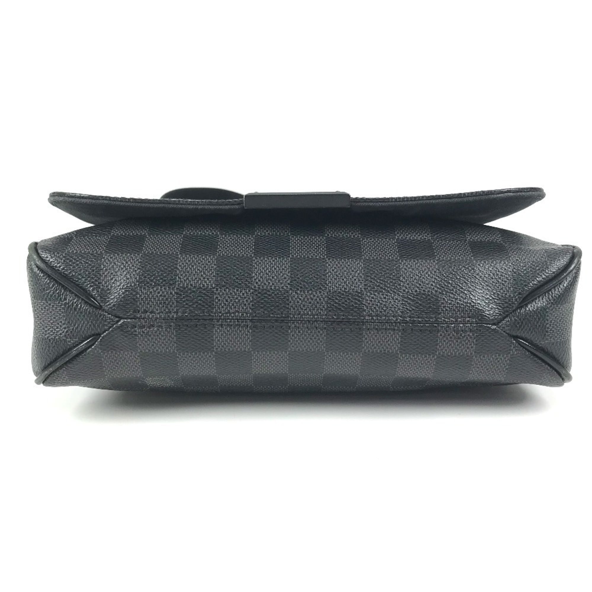 Louis Vuitton Black Damier Graphite Messenger Bag Shoulder Bag (Pre-Owned)
