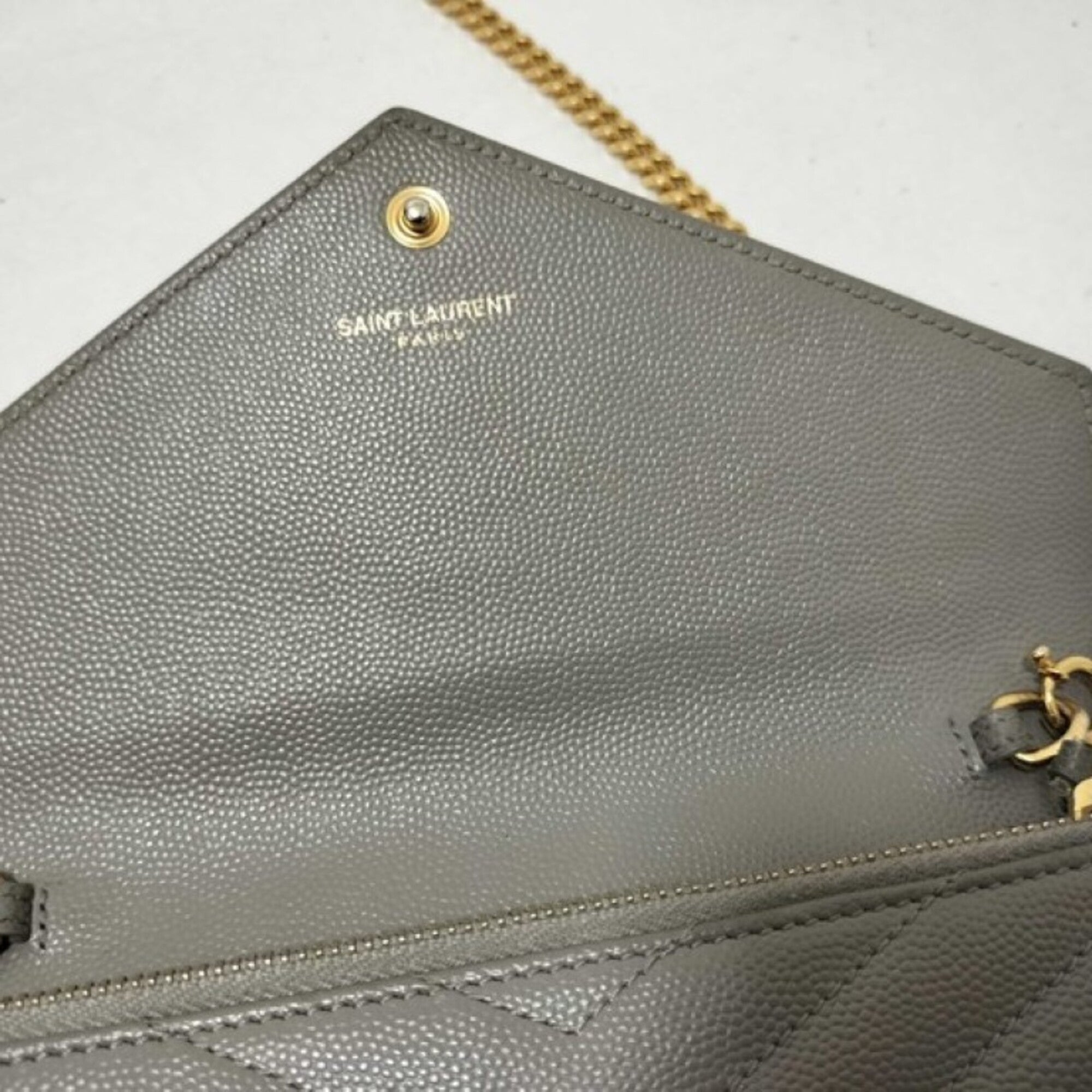 Yves Saint Laurent Gray Leather Chain/Shoulder Wallet (Pre-Owned)