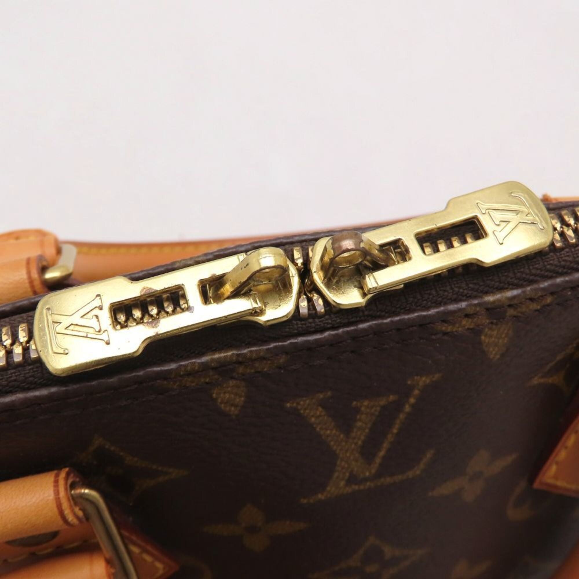 Louis Vuitton Monogram Brown Monogram Handbag (Pre-Owned)