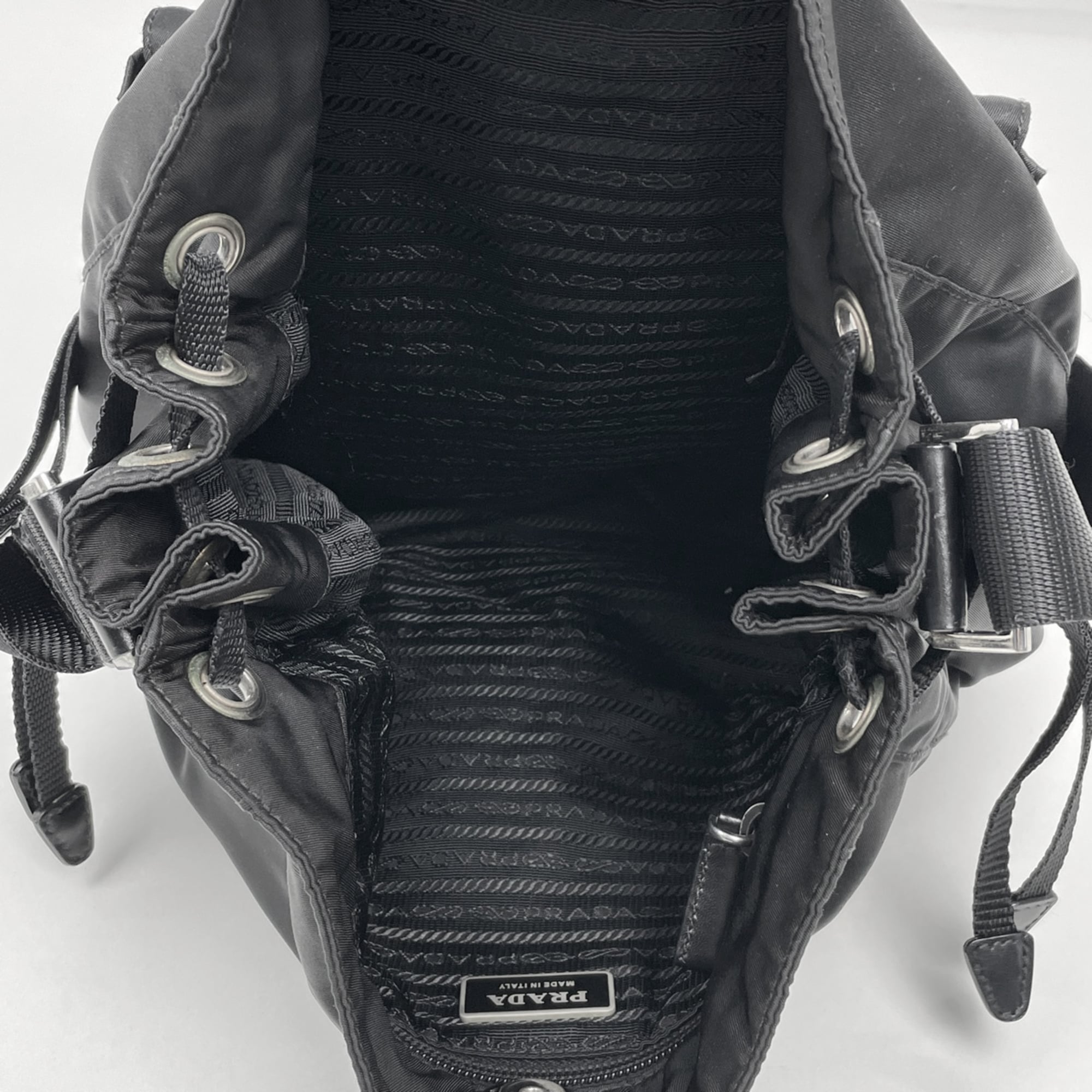 Prada Black Nylon Leather Shoulder Bag (Pre-Owned)