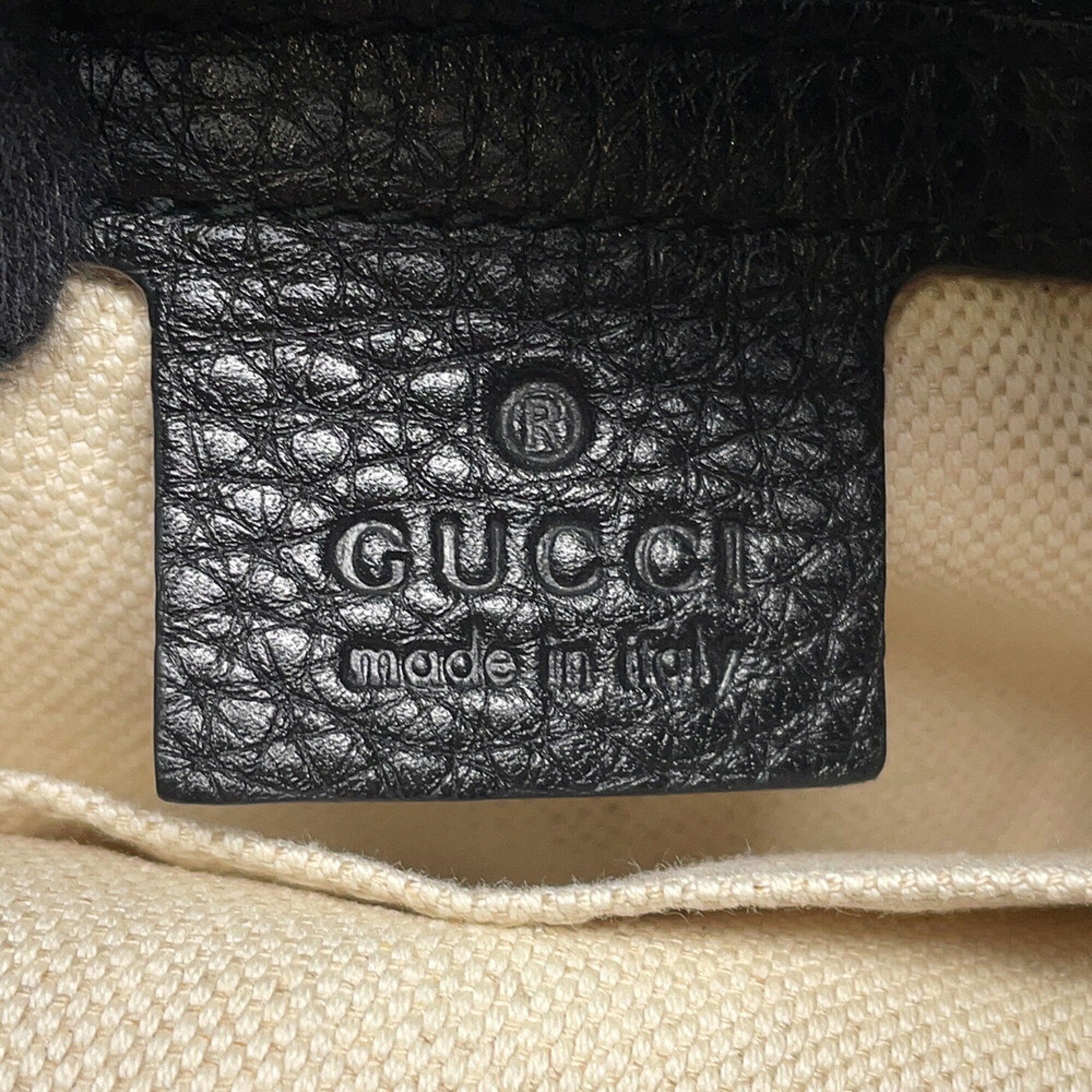 Gucci Black Leather Backpack Handbag (Pre-Owned)