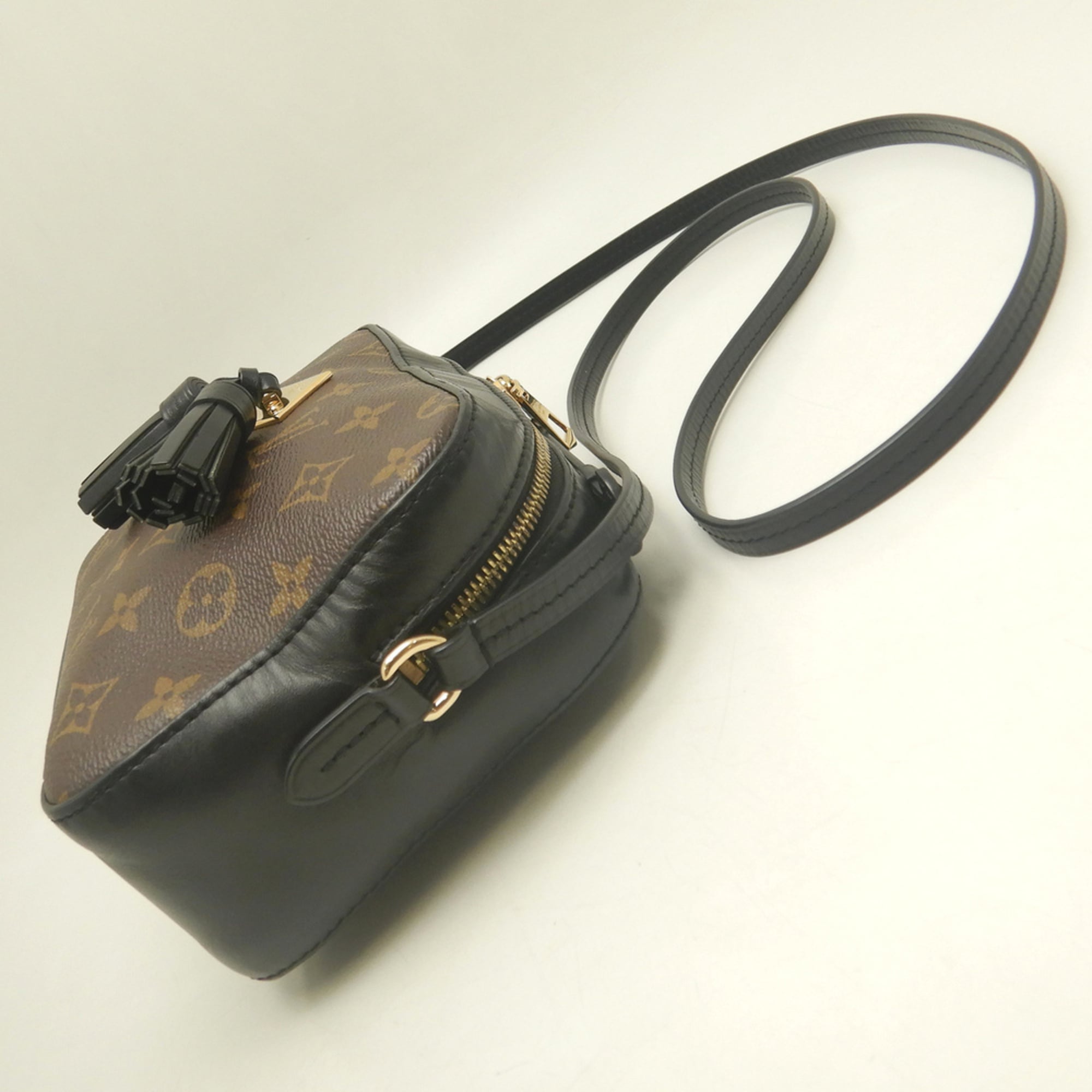 Louis Vuitton Monogram Brown Monogram Shoulder Bag (Pre-Owned)