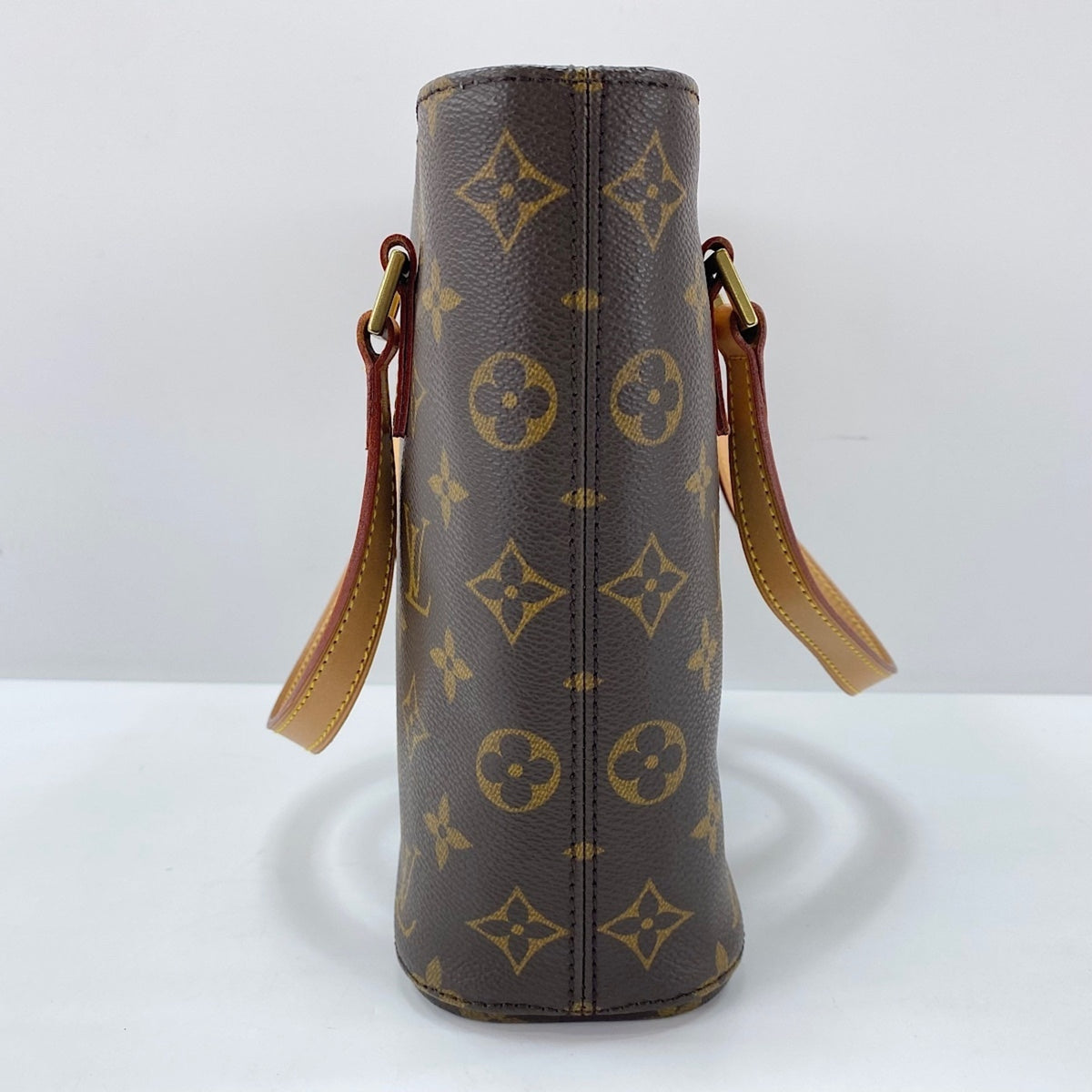 Louis Vuitton Brown Handbag (Pre-Owned)
