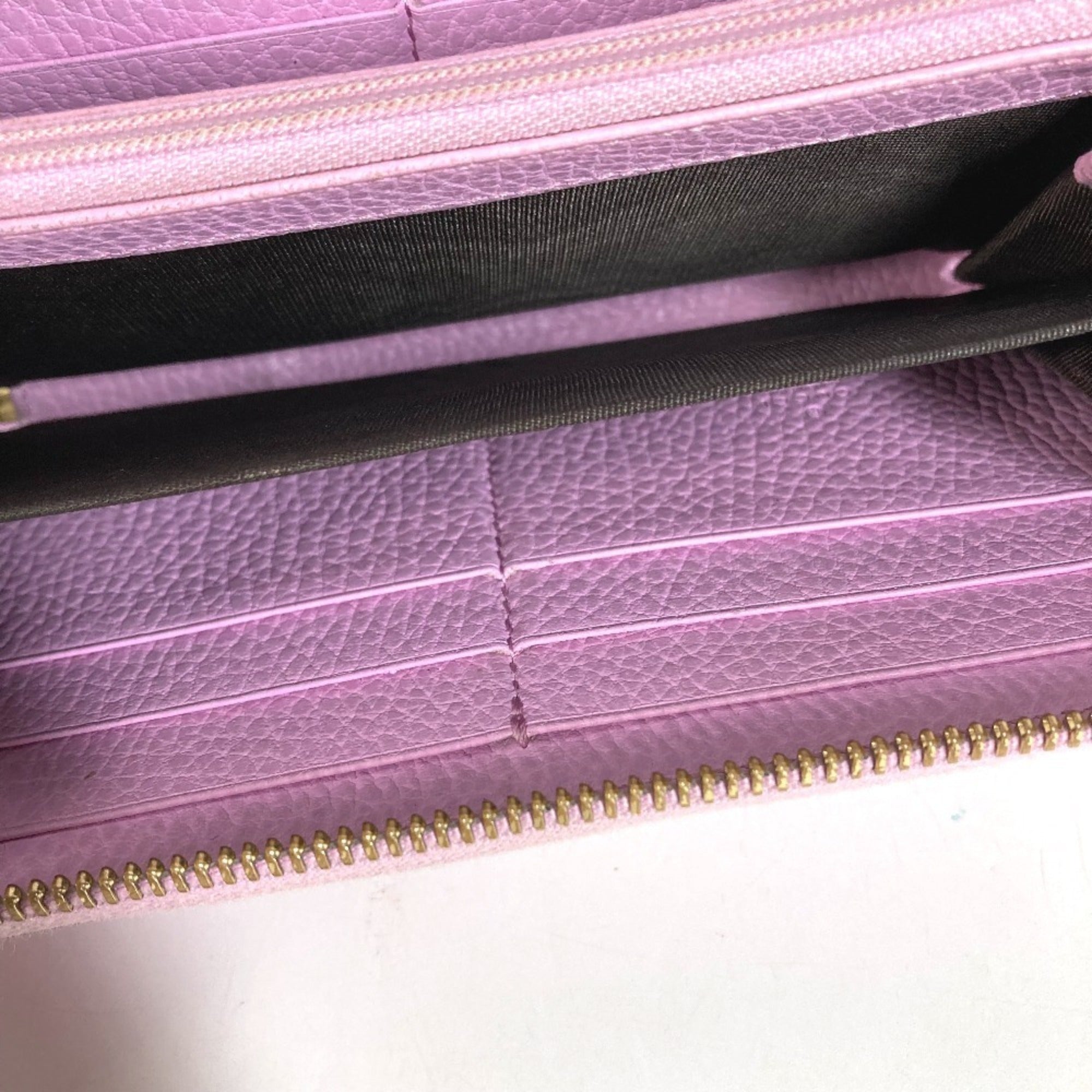 Gucci Pink Leather Long Wallet (Bi-Fold) (Pre-Owned)