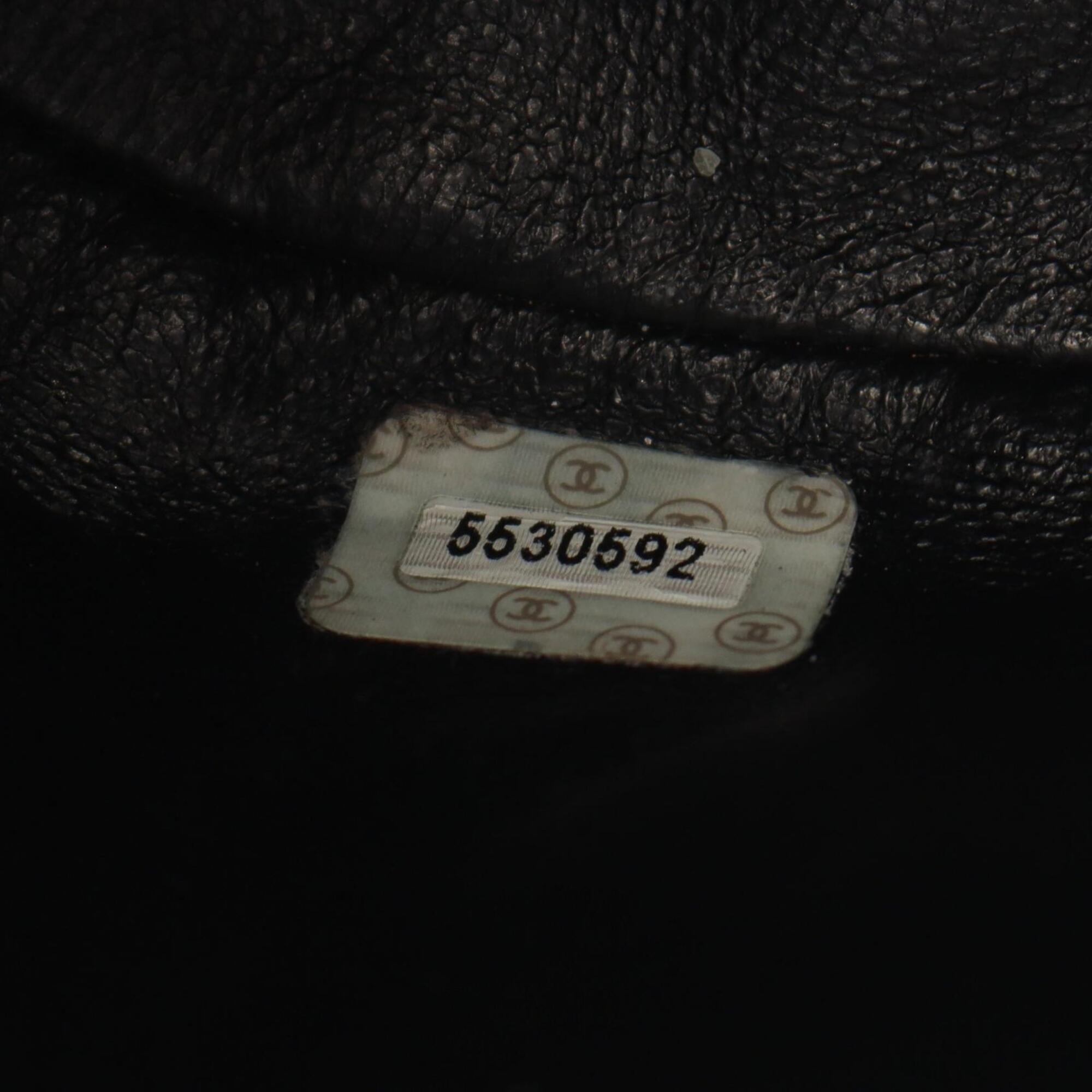 Chanel Black Leather Backpack Handbag (Pre-Owned)