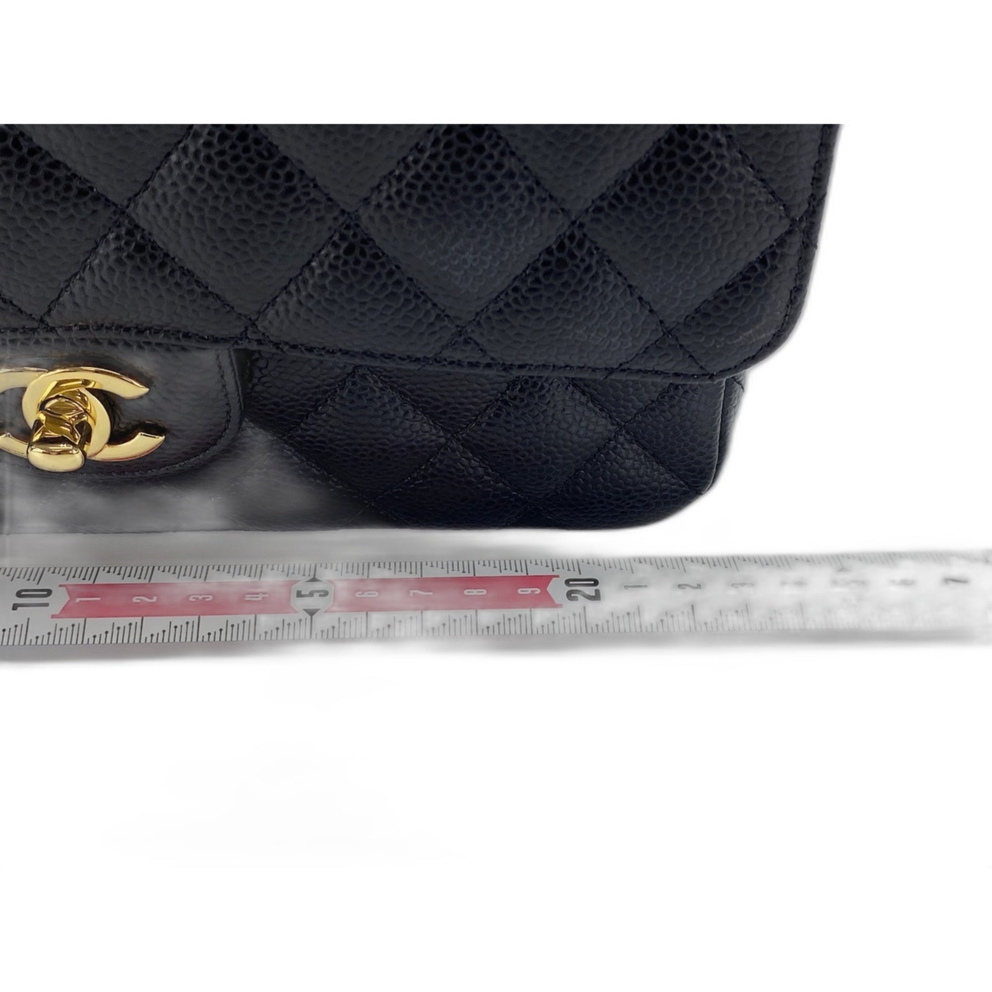 Chanel Matelasse Black Shoulder Bag (Pre-Owned)