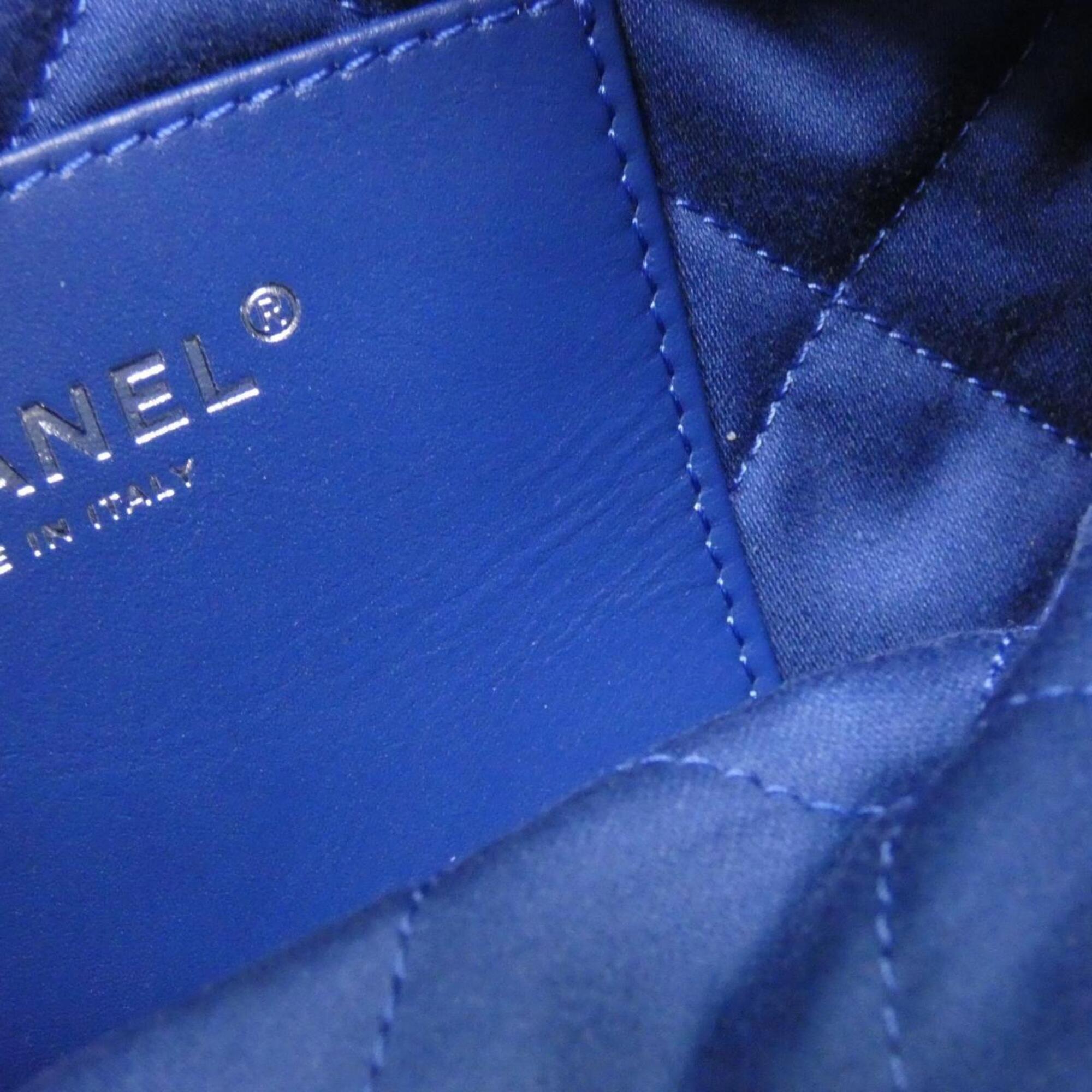 Chanel Blue Denim Handbag (Pre-Owned)