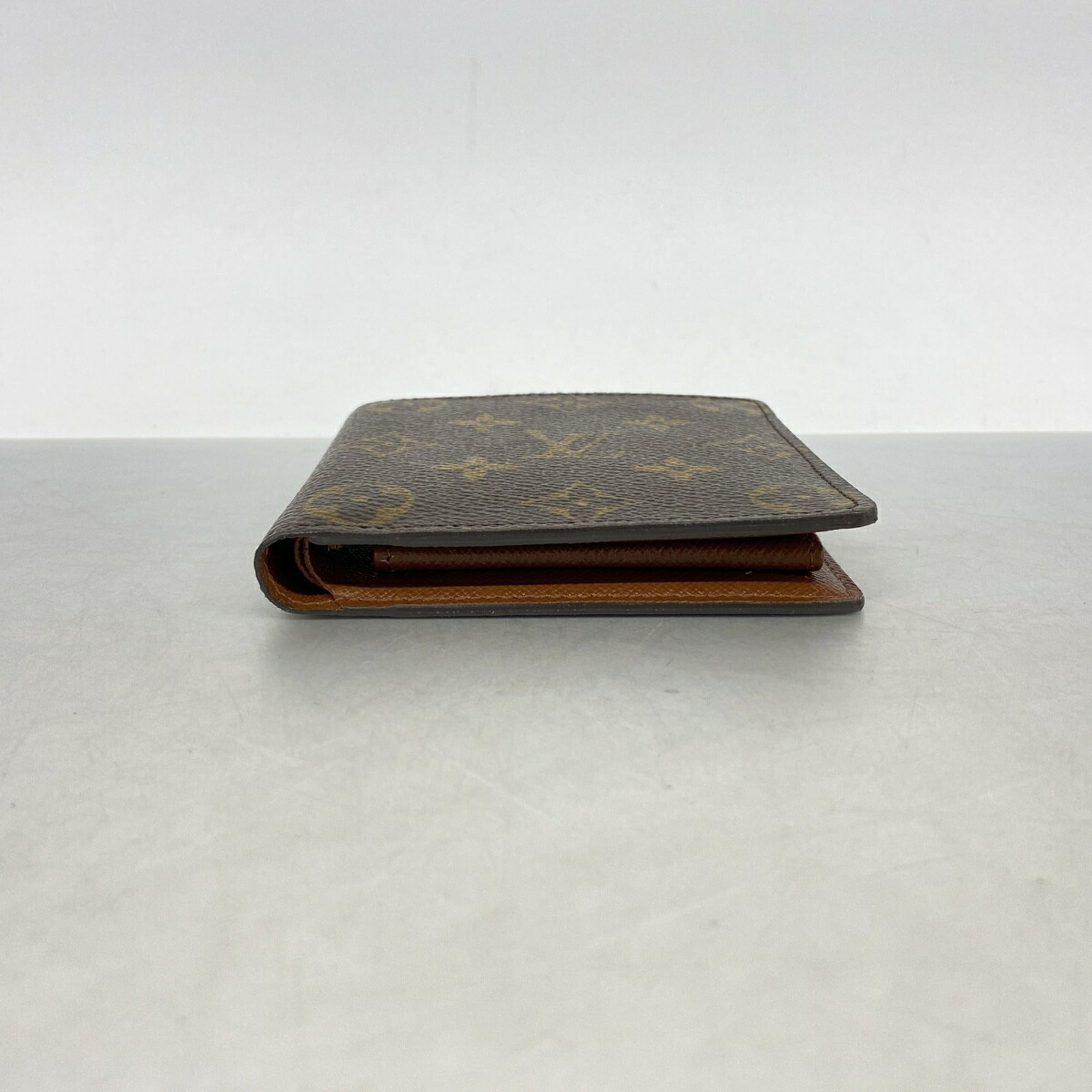 Louis Vuitton Brown Wallet (Bi-Fold) (Pre-Owned)