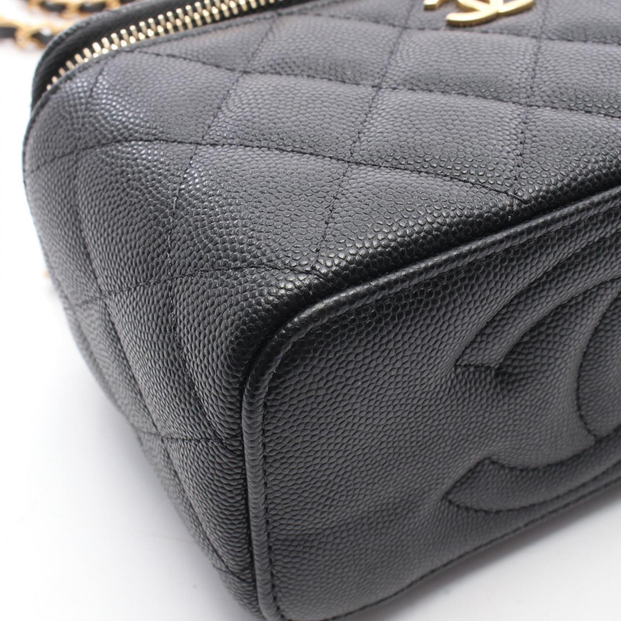 Chanel Black Leather Handbag Shoulder Bag (Pre-Owned)