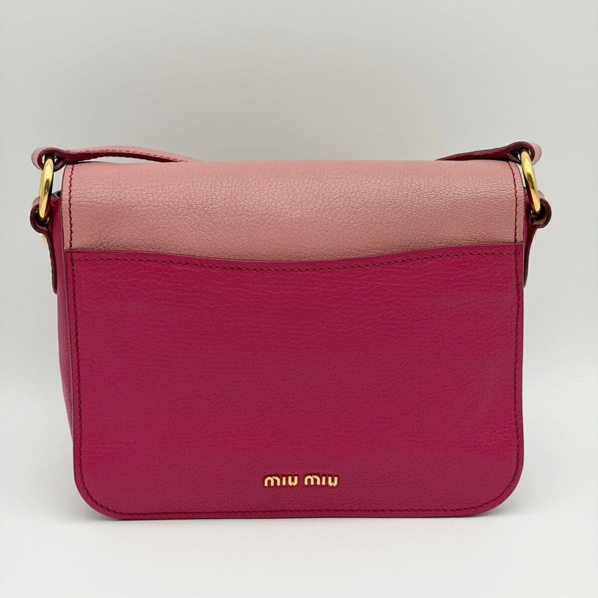 Miu Miu Pink Leather Shoulder Bag (Pre-Owned)