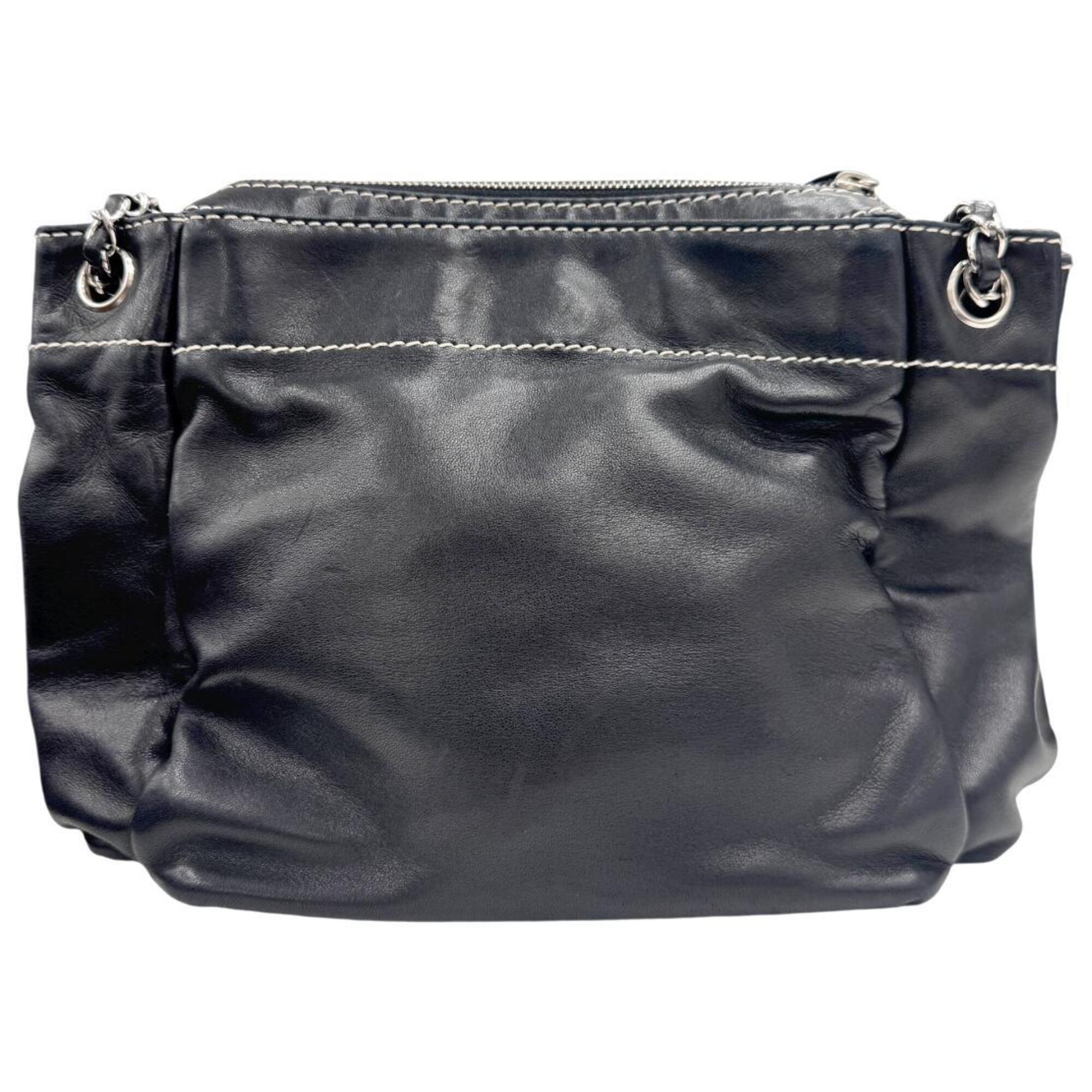 Chanel Black Leather Tote Bag (Pre-Owned)