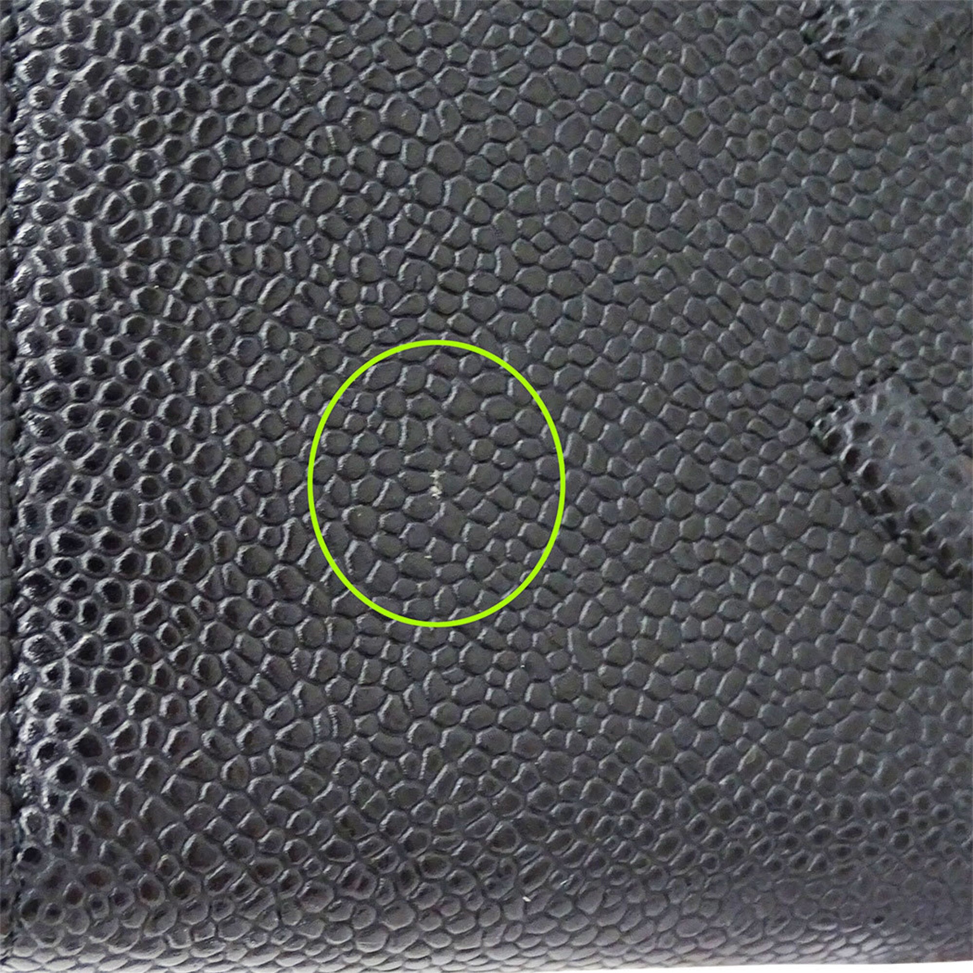 Chanel Black Grained Calfskin Long Wallet (Bi-Fold) (Pre-Owned)
