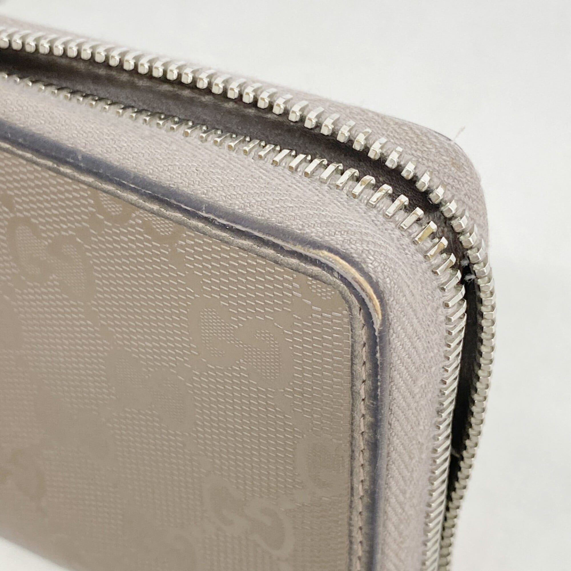 Gucci Grayish Pvc Long Wallet (Bi-Fold) (Pre-Owned)