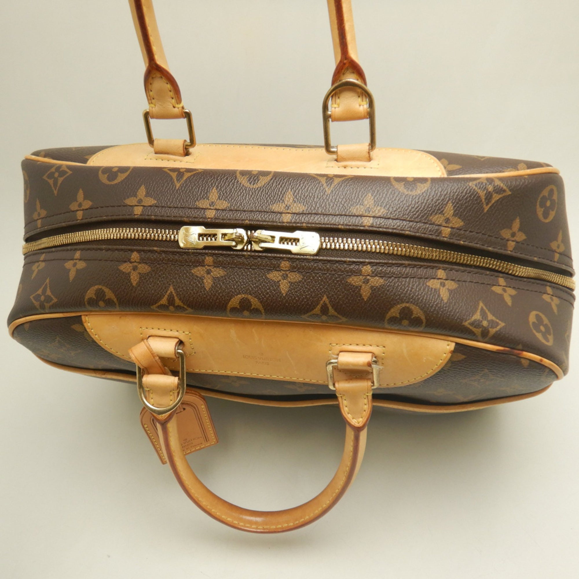 Louis Vuitton Brown Monogram Monogram Handbag (Pre-Owned)