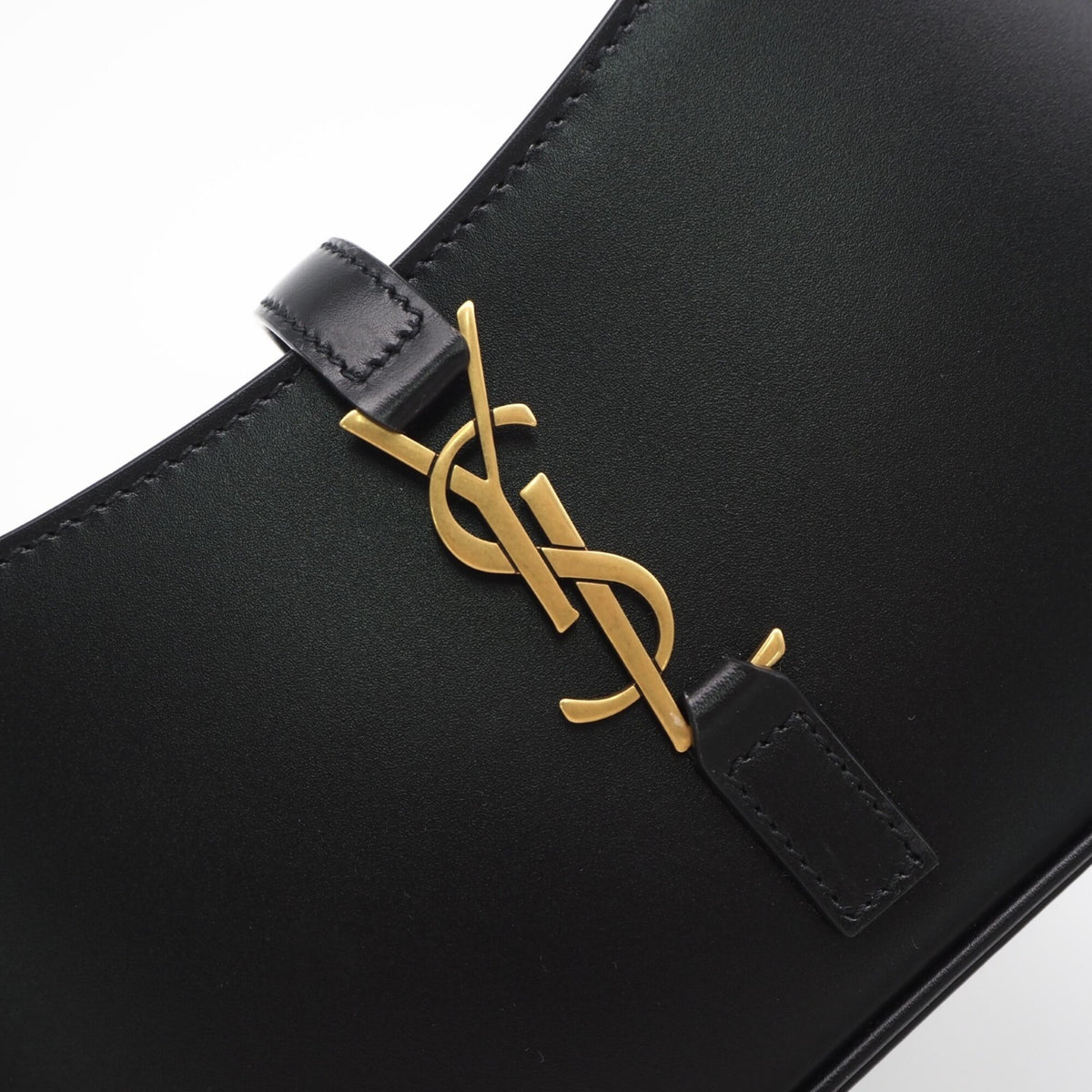 Yves Saint Laurent Black Leather Handbag (Pre-Owned)