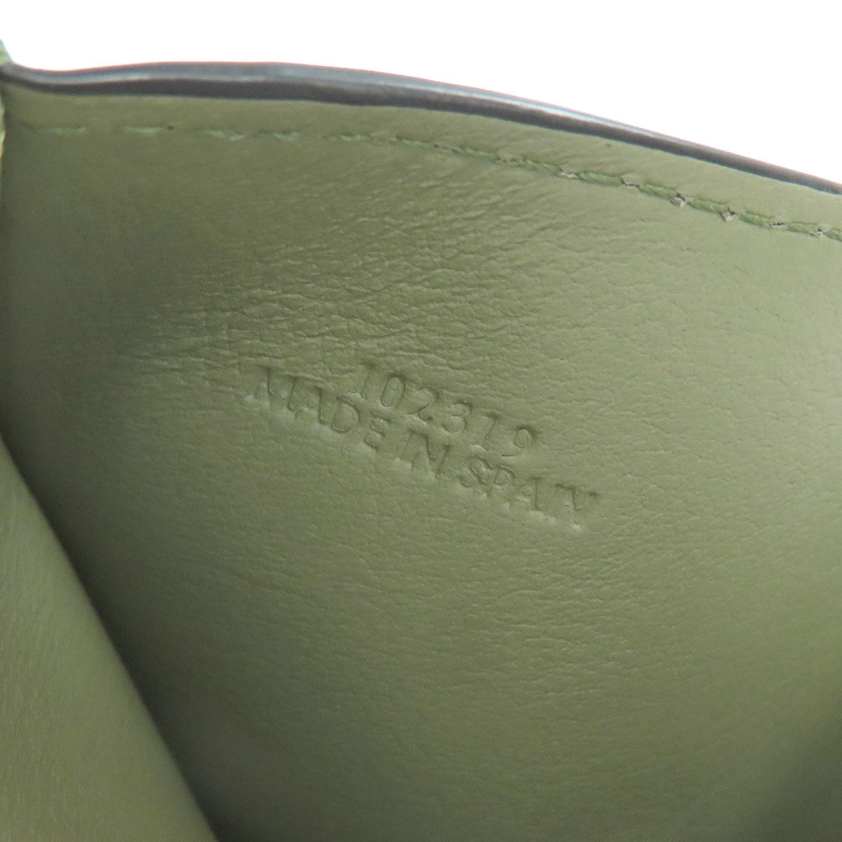 Loewe Green Leather Wallet (Bi-Fold) (Pre-Owned)