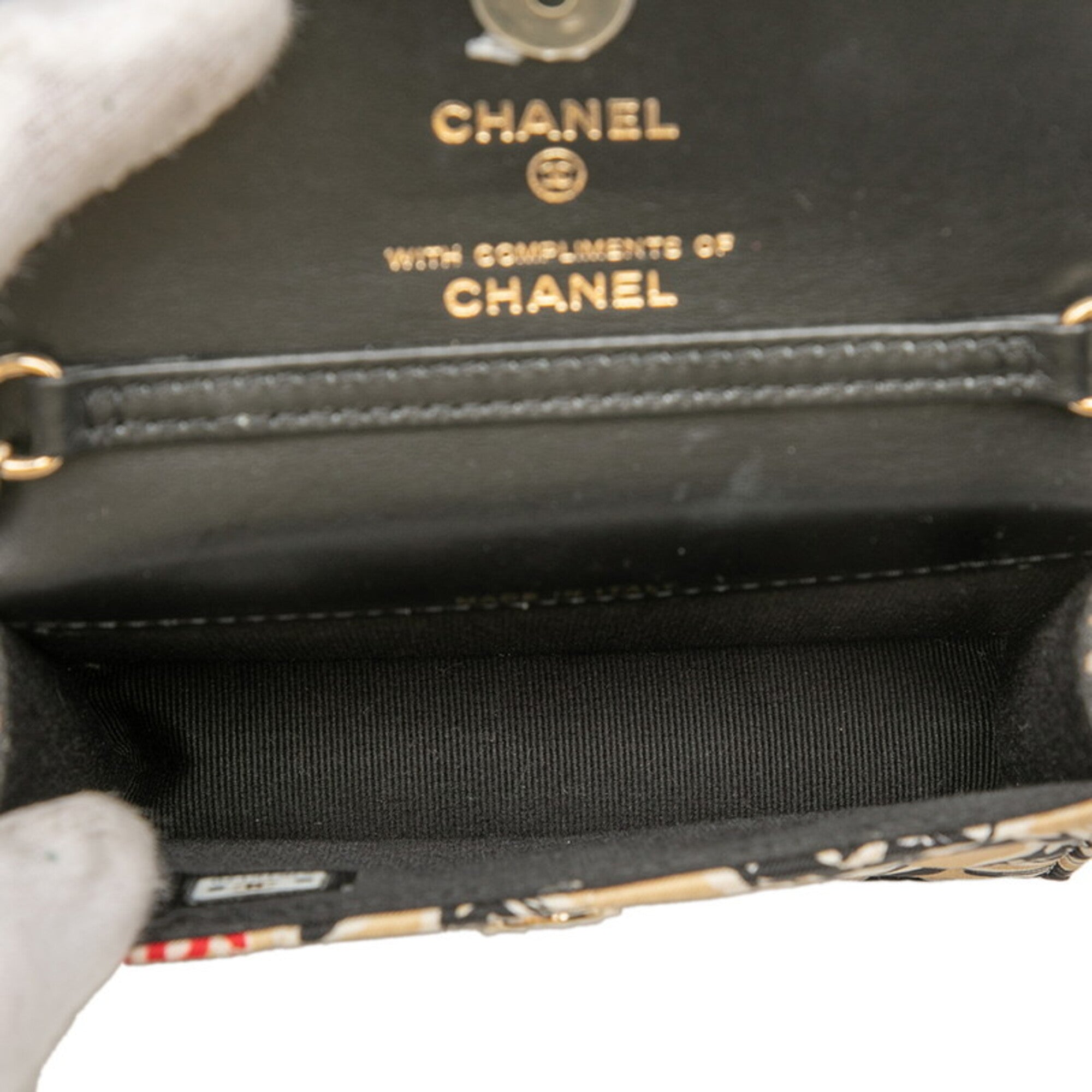 Chanel Beige Black Cotton Leather Shoulder Bag (Pre-Owned)