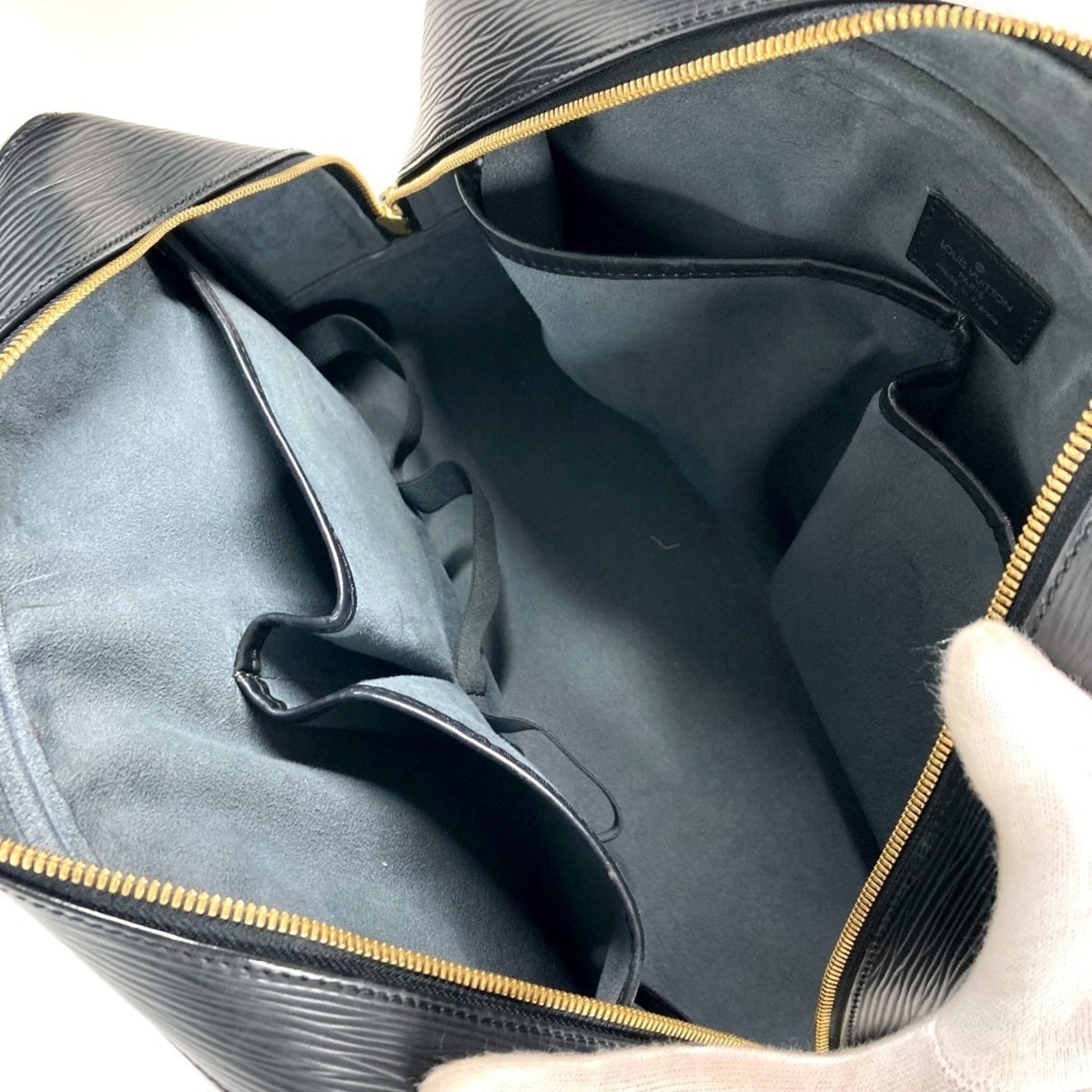 Louis Vuitton Black Noir Epi Leather Handbag Tote Bag (Pre-Owned)