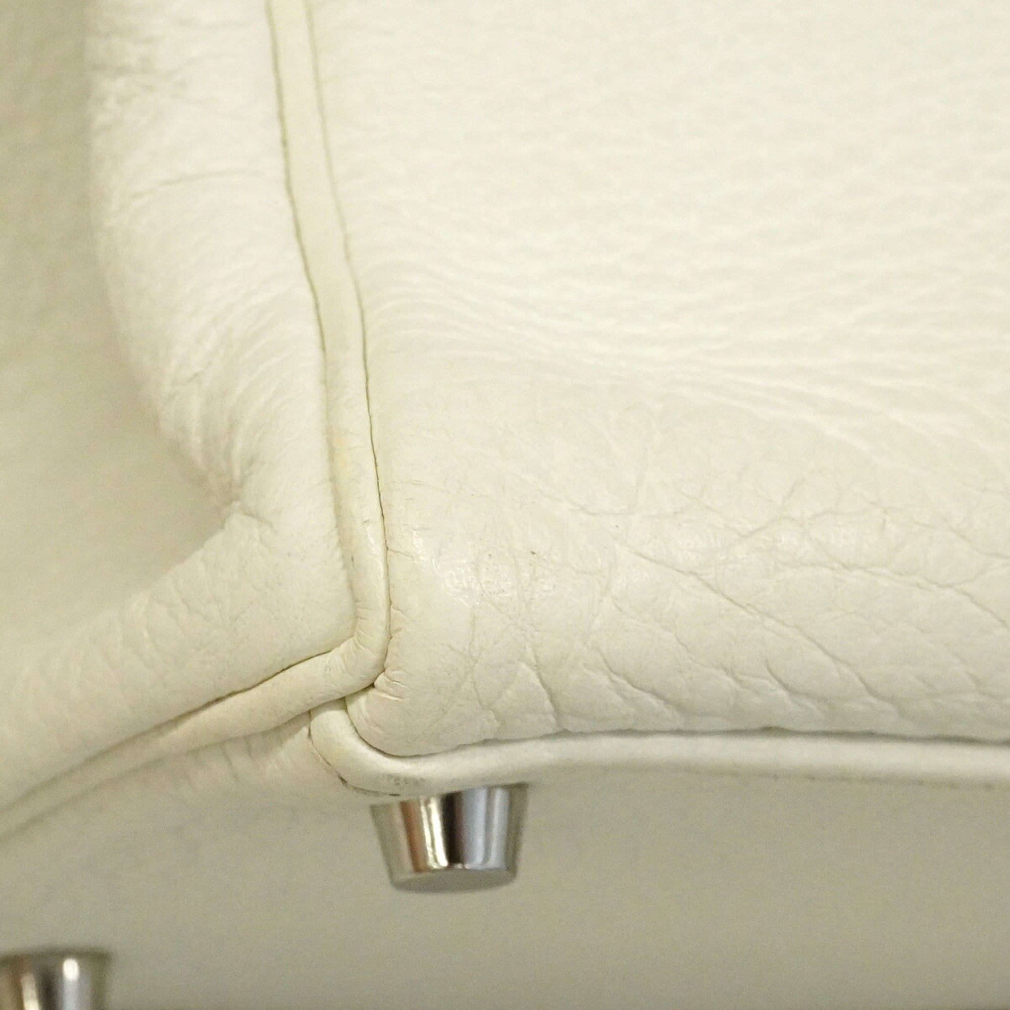 Hermes White Taurillon Clemence Leather Handbag (Pre-Owned)