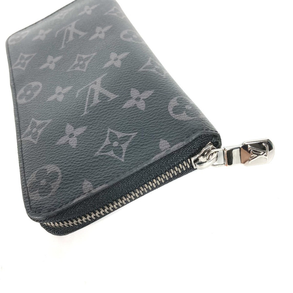 Louis Vuitton Monogram Eclipse Black Monogram Eclipse Long Wallet (Bi-Fold) (Pre-Owned)
