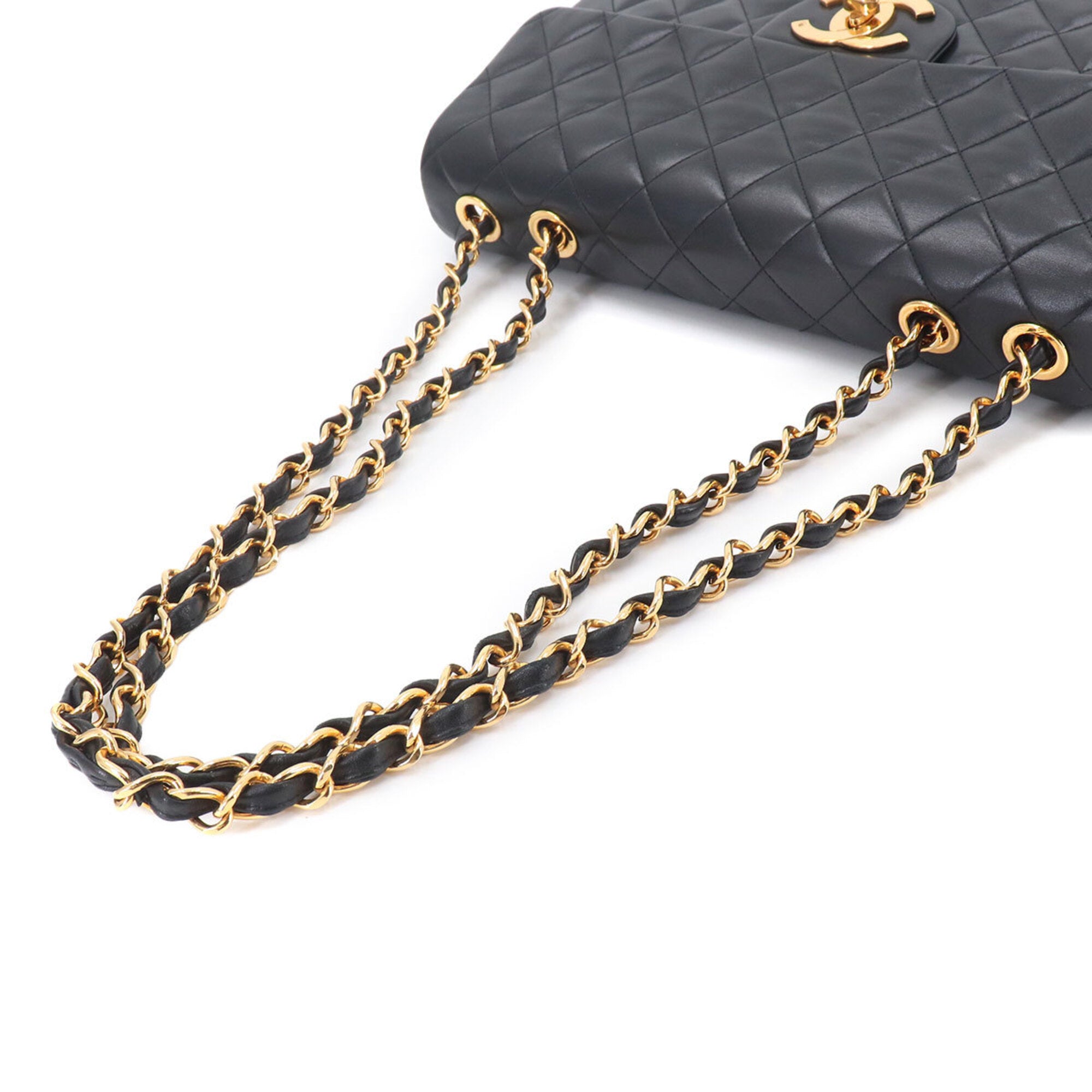 Chanel Matelasse Black Leather Handbag Shoulder Bag (Pre-Owned)